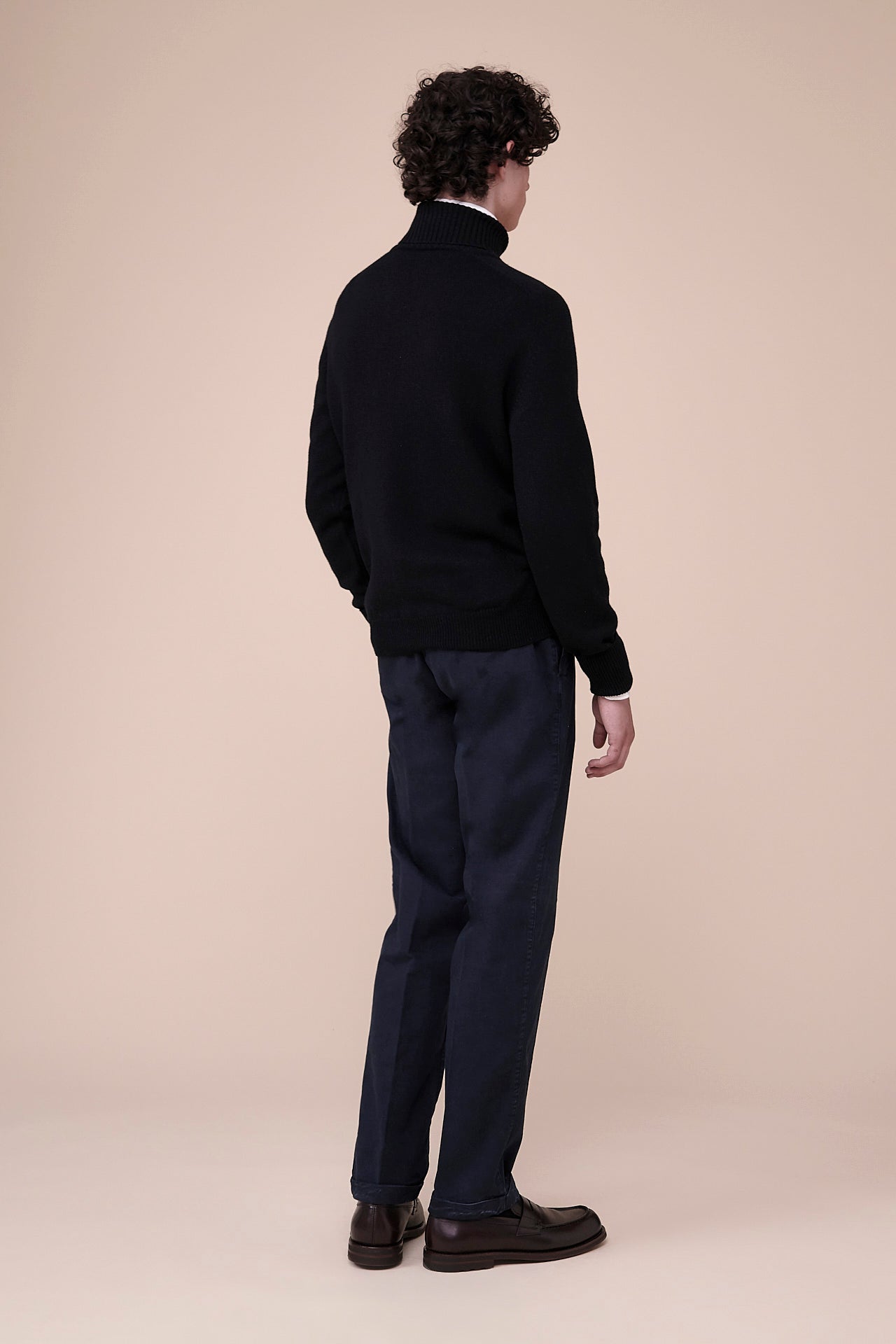 Derby Saddler Cashmere Turtleneck in iconic colors - BLACK