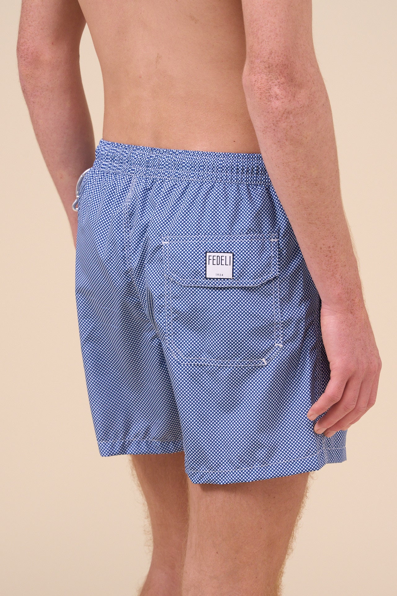 Madeira - il costume da bagno sostenibile - Fantasia Mini Forme Geometriche - MIDNIGHTBLUE