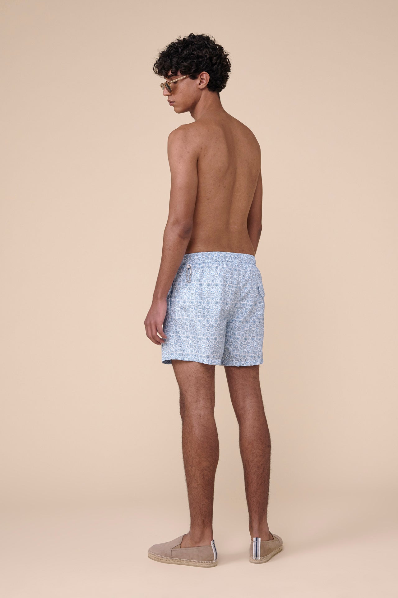Madeira - The Sustainable Swim Trunk - Floral Pattern - STEELBLUE