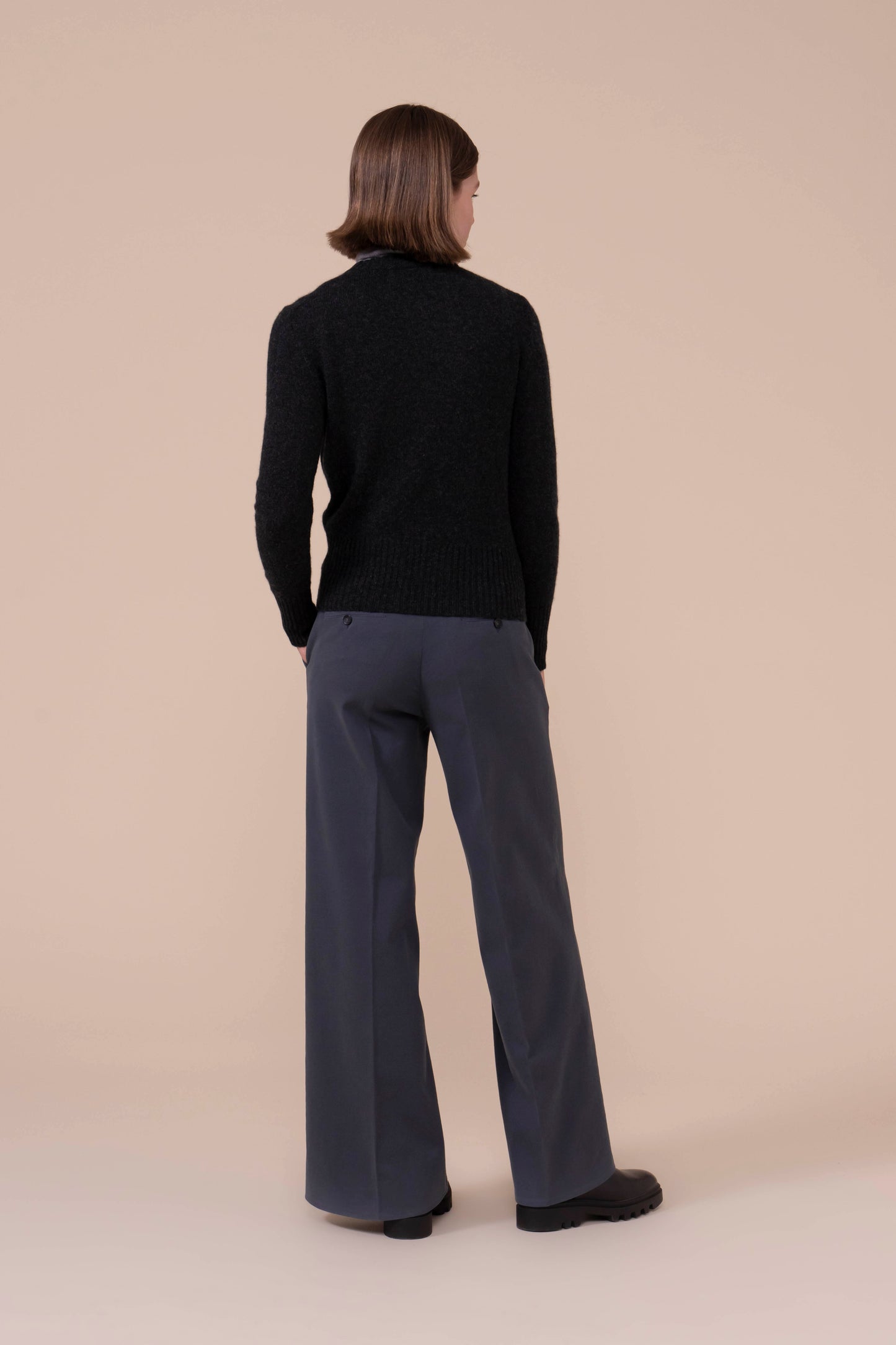 Claude Cashmere Second Skin Crewneck - ANTHRACITEMELANGE