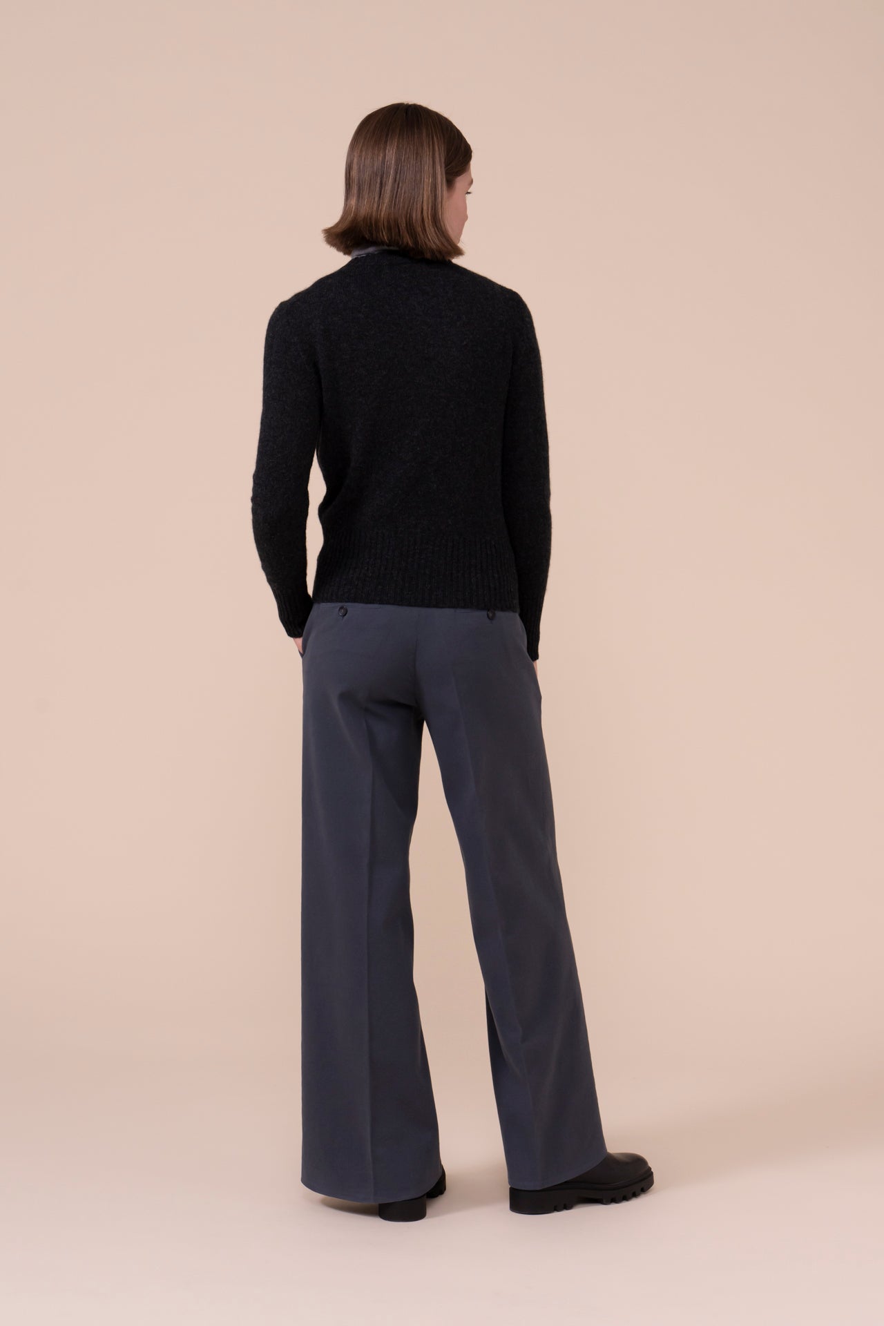 Claude Cashmere Second Skin Crewneck - ANTHRACITEMELANGE
