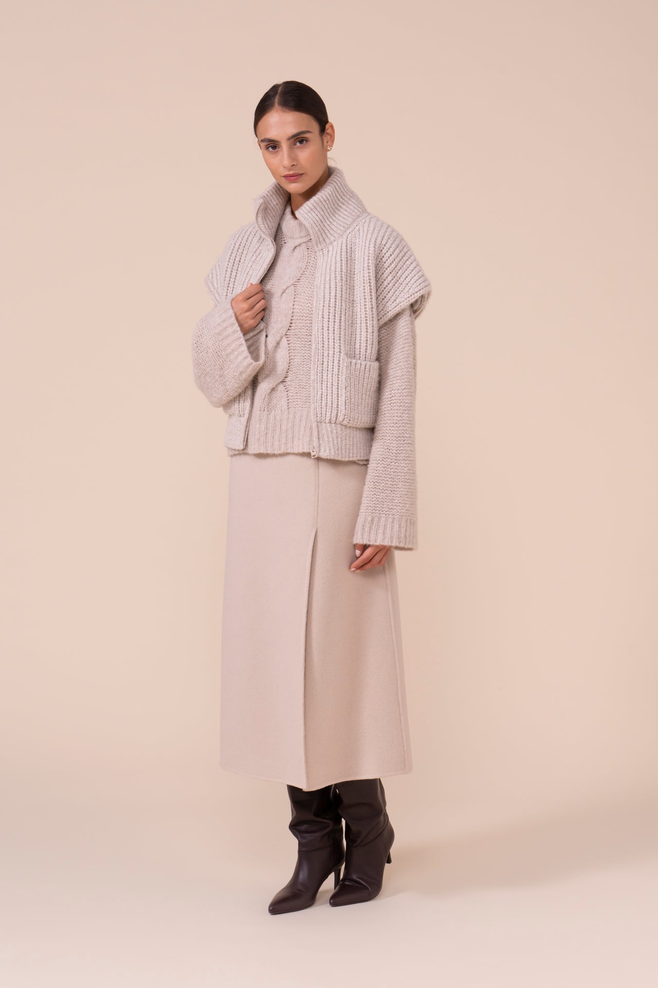 Calizia Plume gilet in cashmere e seta imbottito con Cashsoftpadding - DESERT