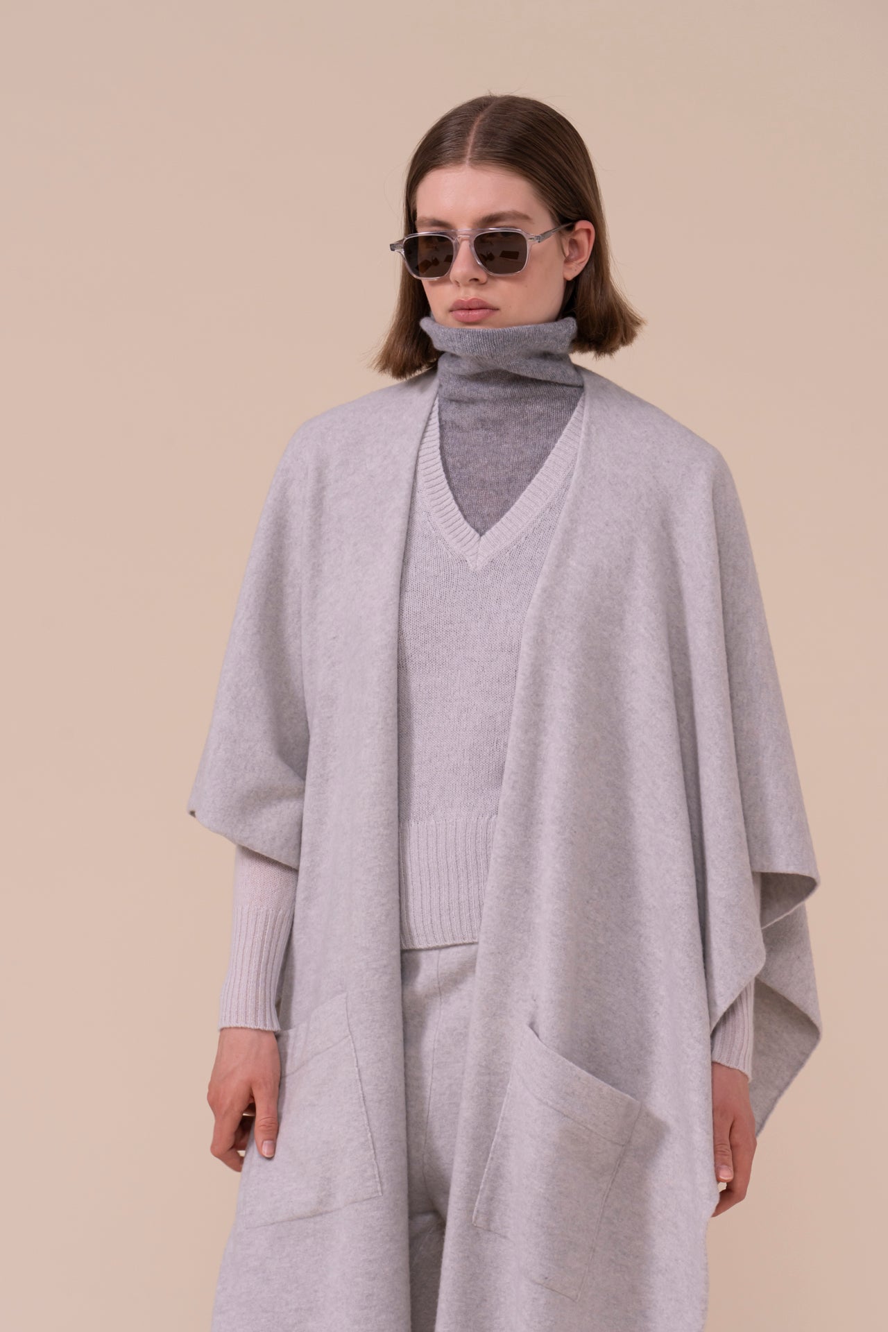 Molassa maxi mantella in lana Merino Geelong - LIGHTGRAY