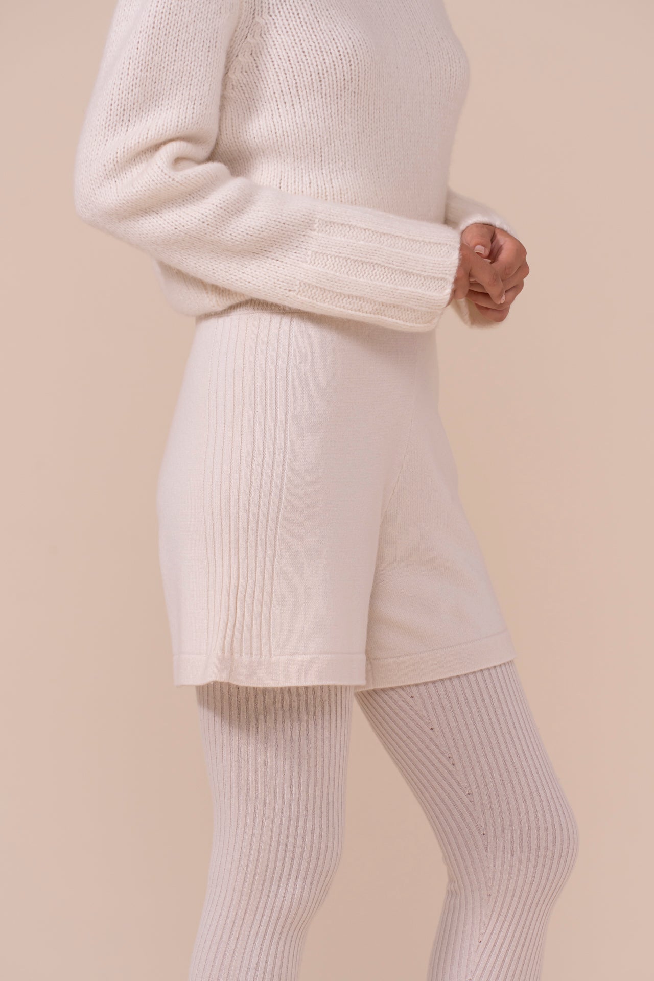 Grivola Cashmere Shorts - ICE