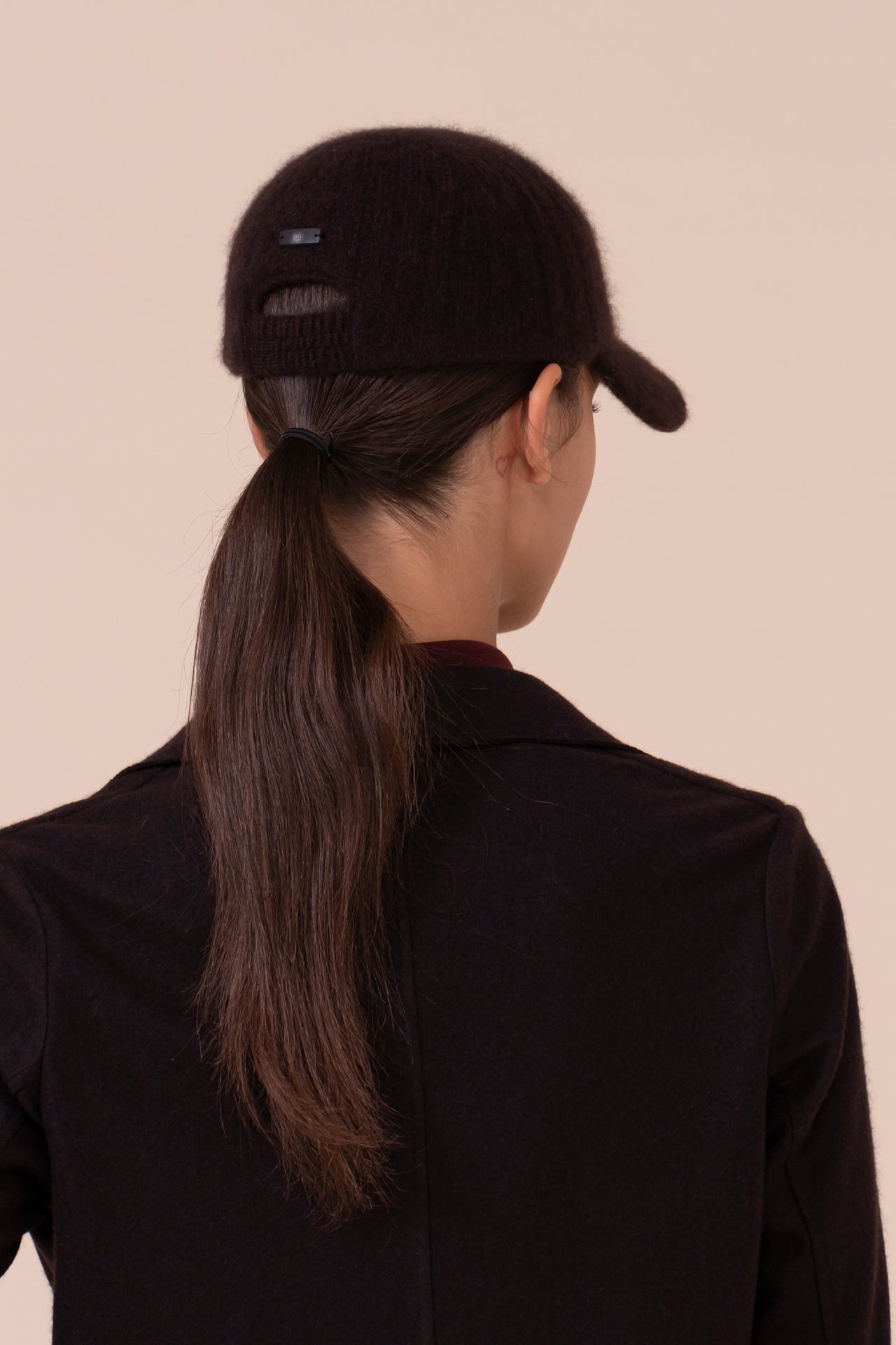 Meribel cappellino da baseball in cashmere e seta - DARKCHOCOLATE