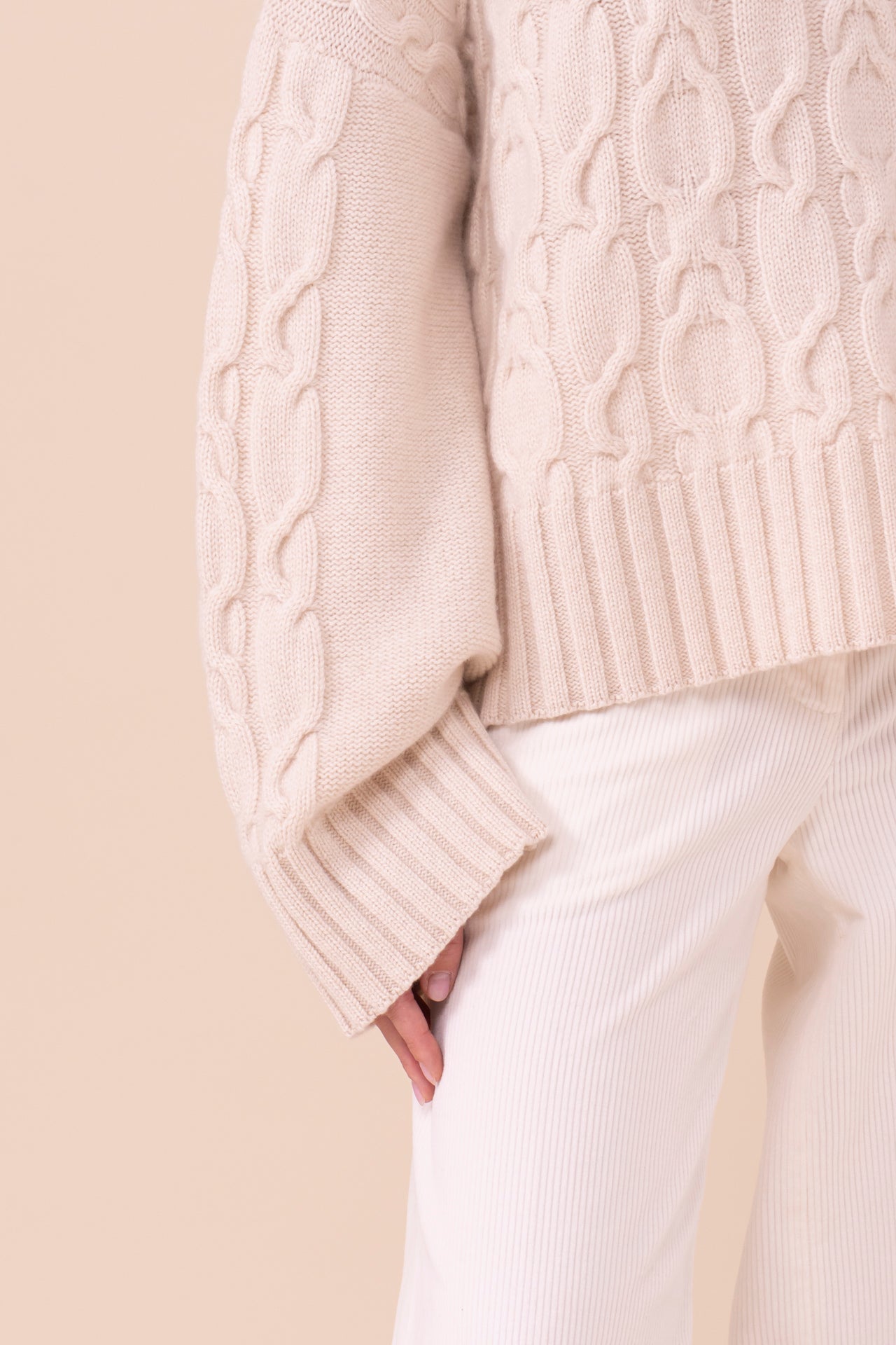 Bretzel Cashmere Cable Crewneck - CREAM