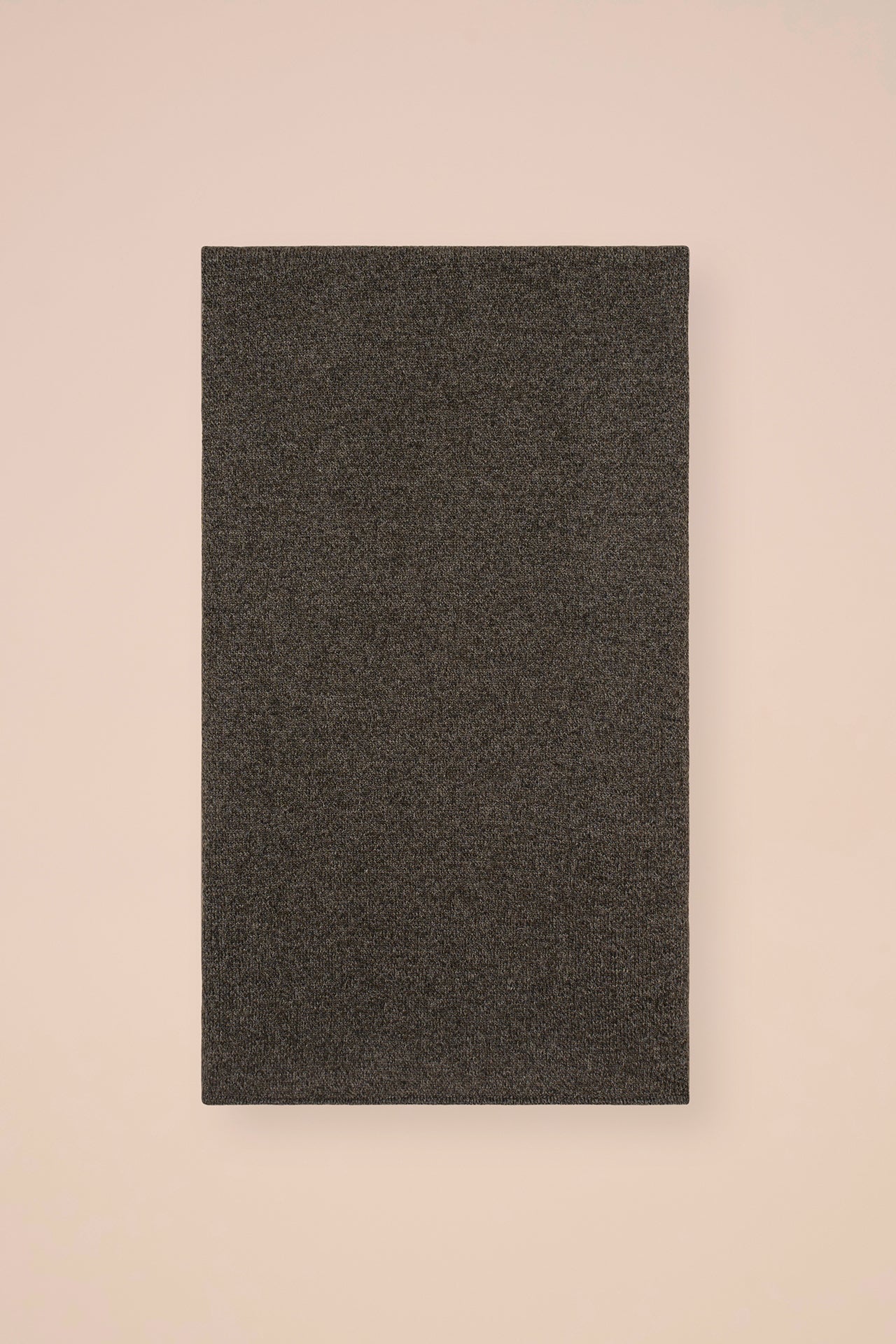 Close Cashmere Scarf - ALMOND