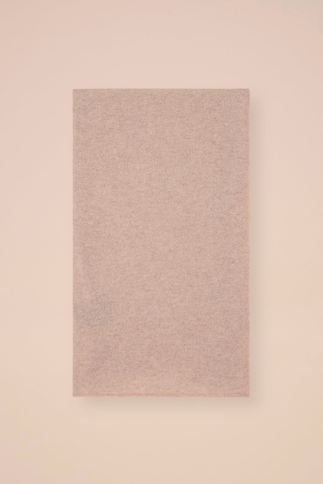 Close Cashmere Scarf - ALMOND
