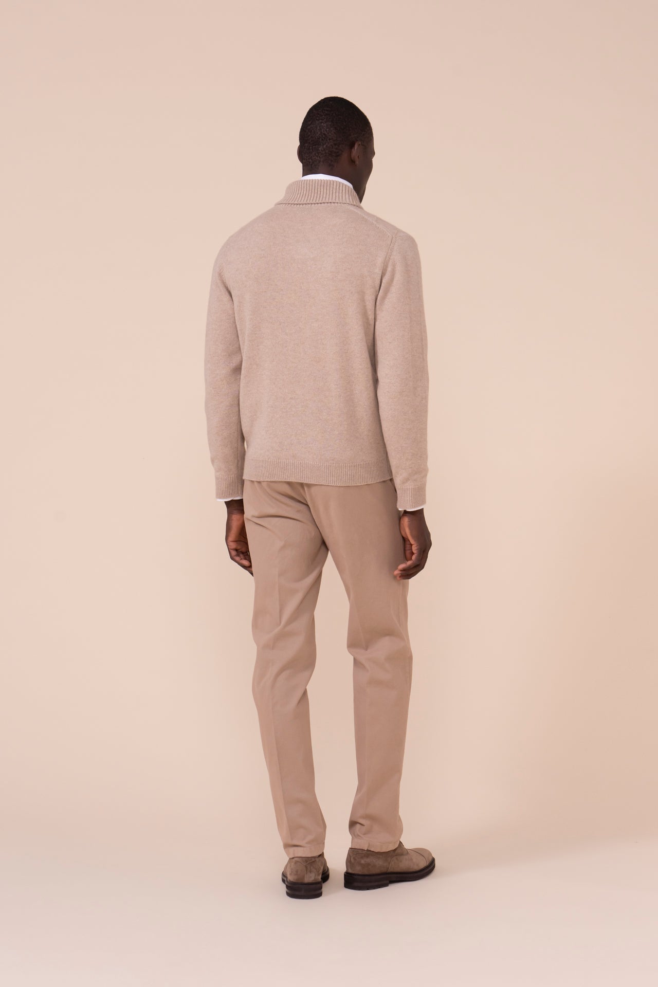 Cross maglia in cashmere con collo a scialle - ALMOND