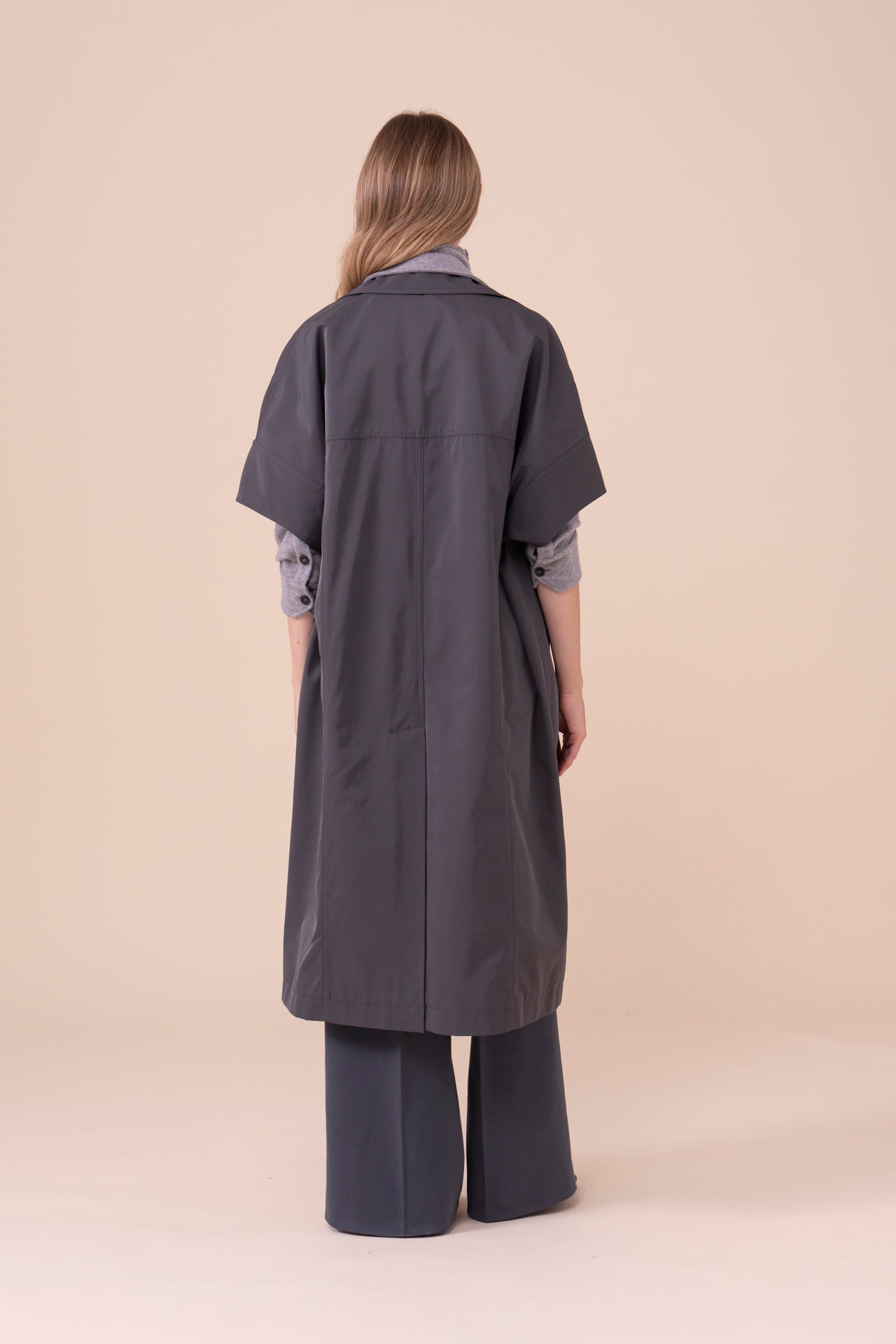 Cobalto trench senza maniche in taffetà tecnico - ANTHRACITE