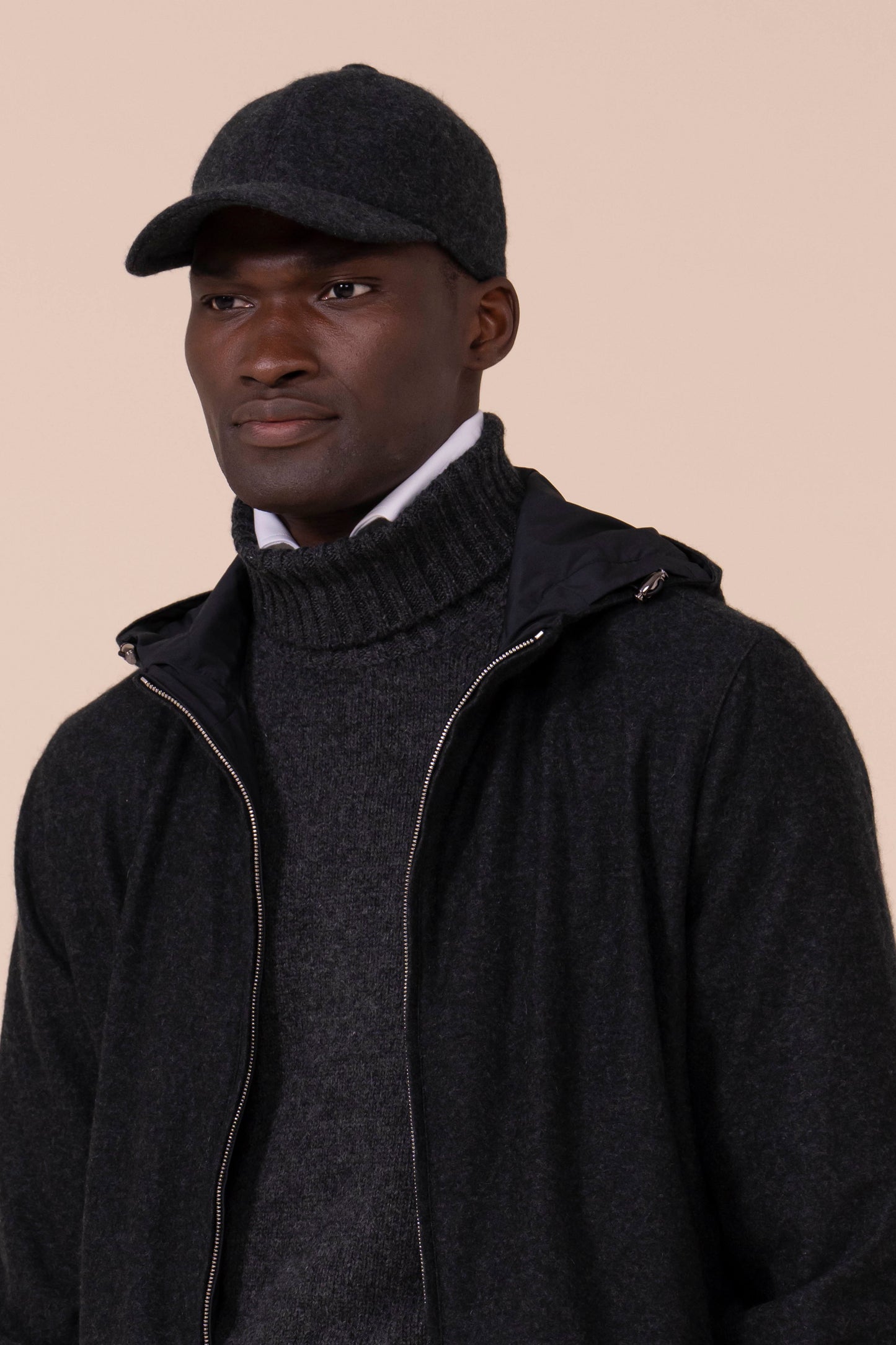 Land cappello da baseball in cashmere - ANTHRACITEMELANGE