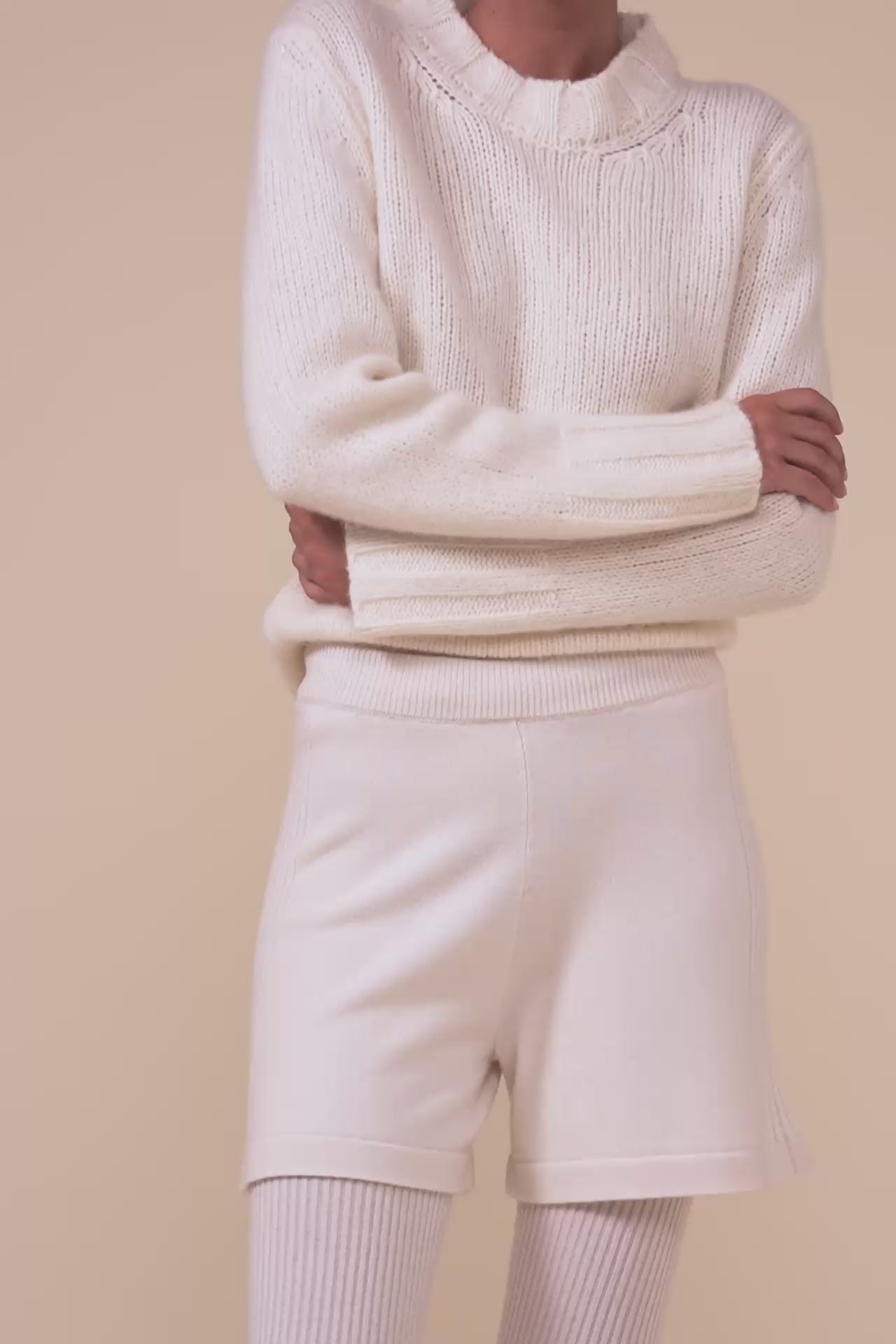 Grivola Cashmere Shorts - ICE