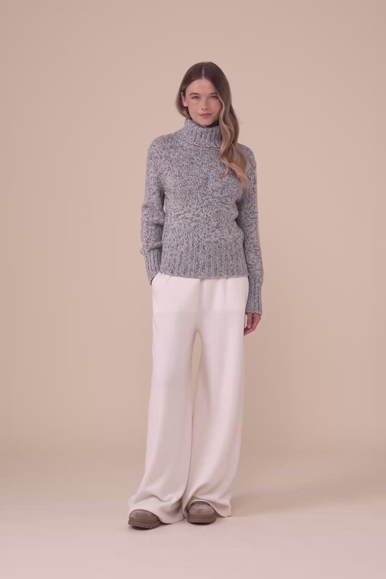 Berna Cashmere Seven Colors Turtleneck - ICE