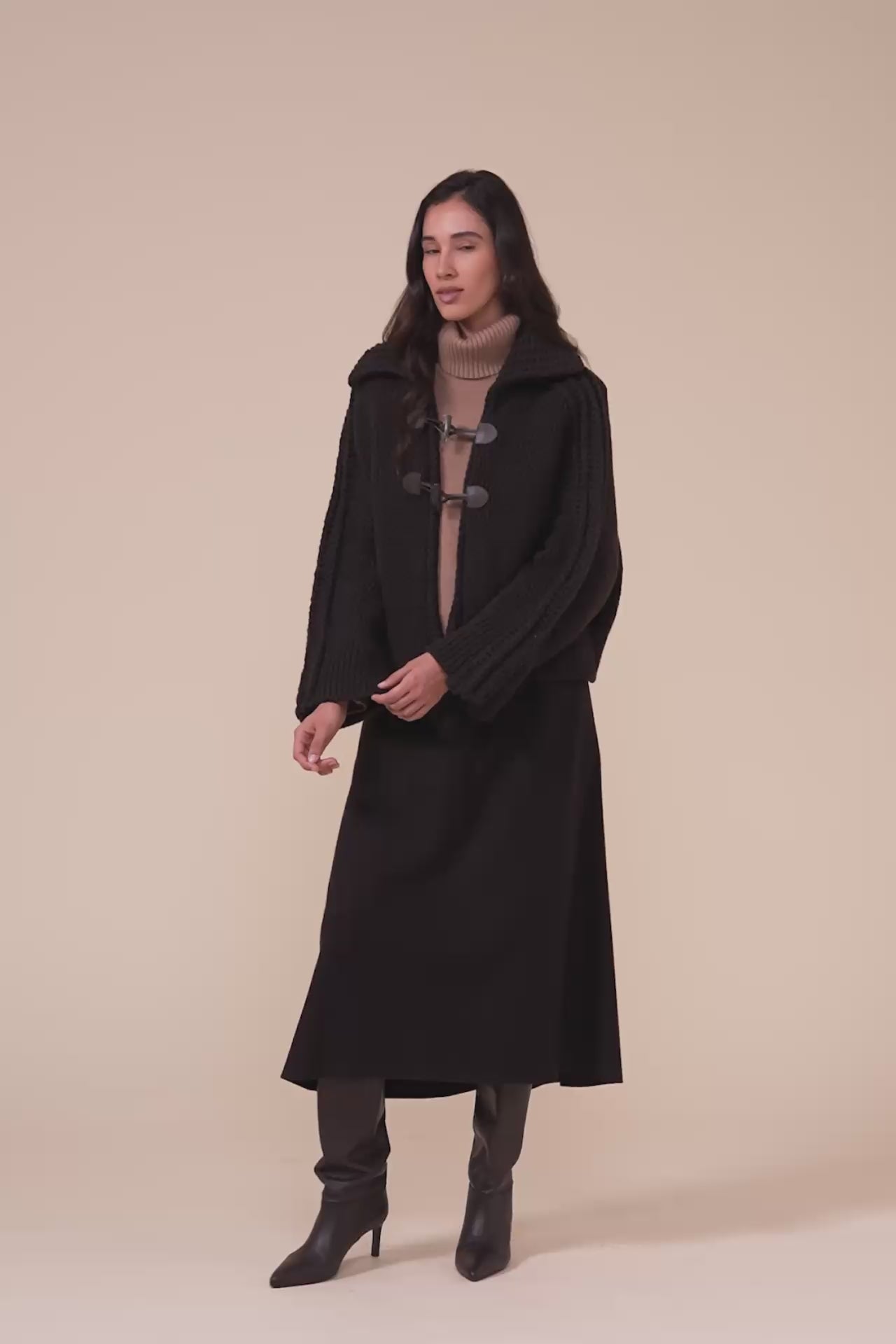 Azumar Biggie giacca chunky in lana e cashmere fatta a mano - DARKCHOCOLATE