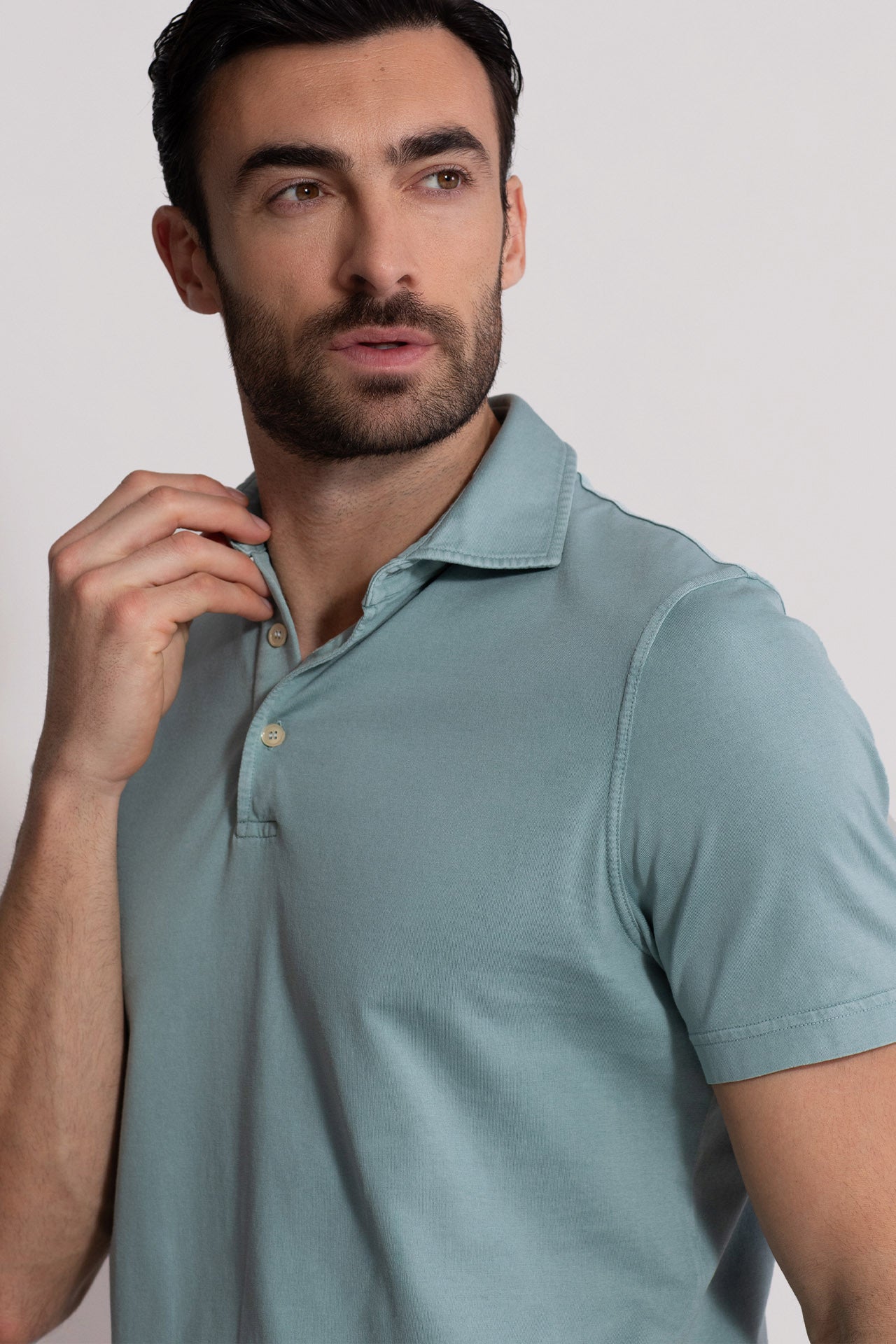 short sleeves polo t-shirt mint blue - collar detail