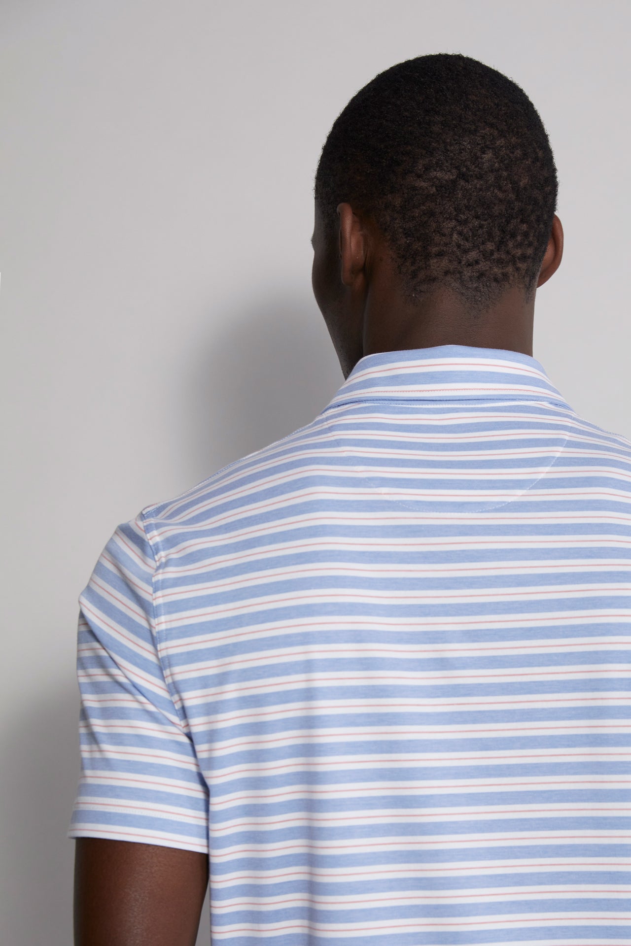 men's striped polo t-shirt grey and white - back detail