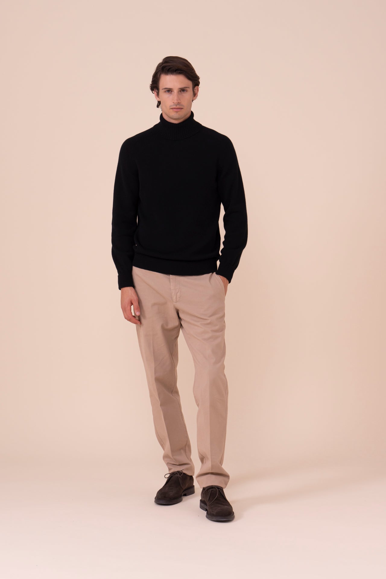 Derby Saddler Cashmere Turtleneck in iconic colors - BLACK