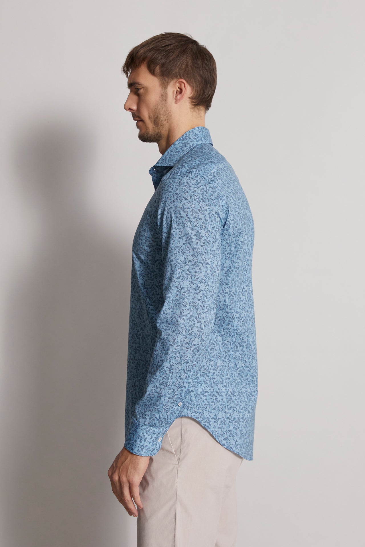 Men's Designer Cotton Voile Shirt - Feuille Pattern - Blue - Side 