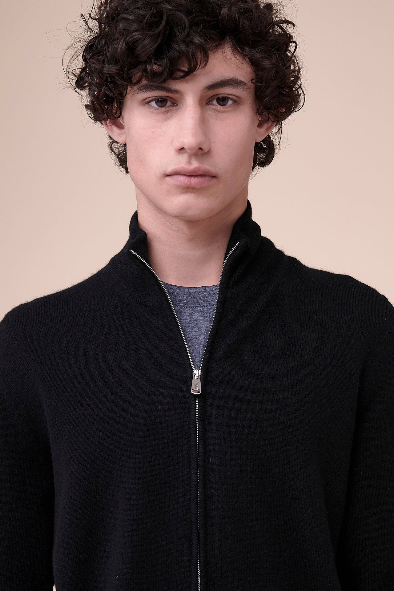 Favonio Cashmere Full-zip Long Sleeve Sweater in iconic colors - BLACK