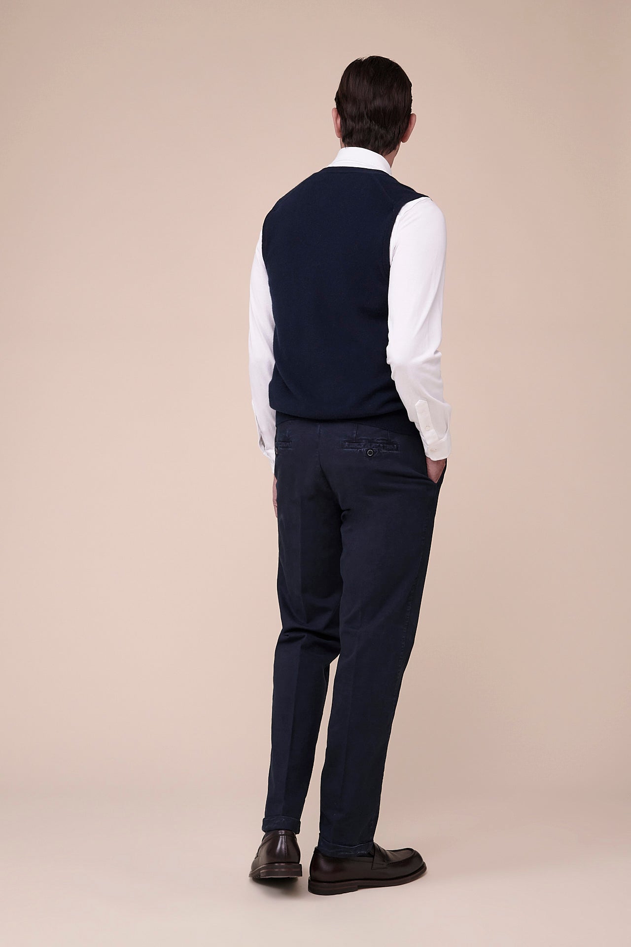 Cashmere V-neck Vest in iconic colors - MIDNIGHTBLUE