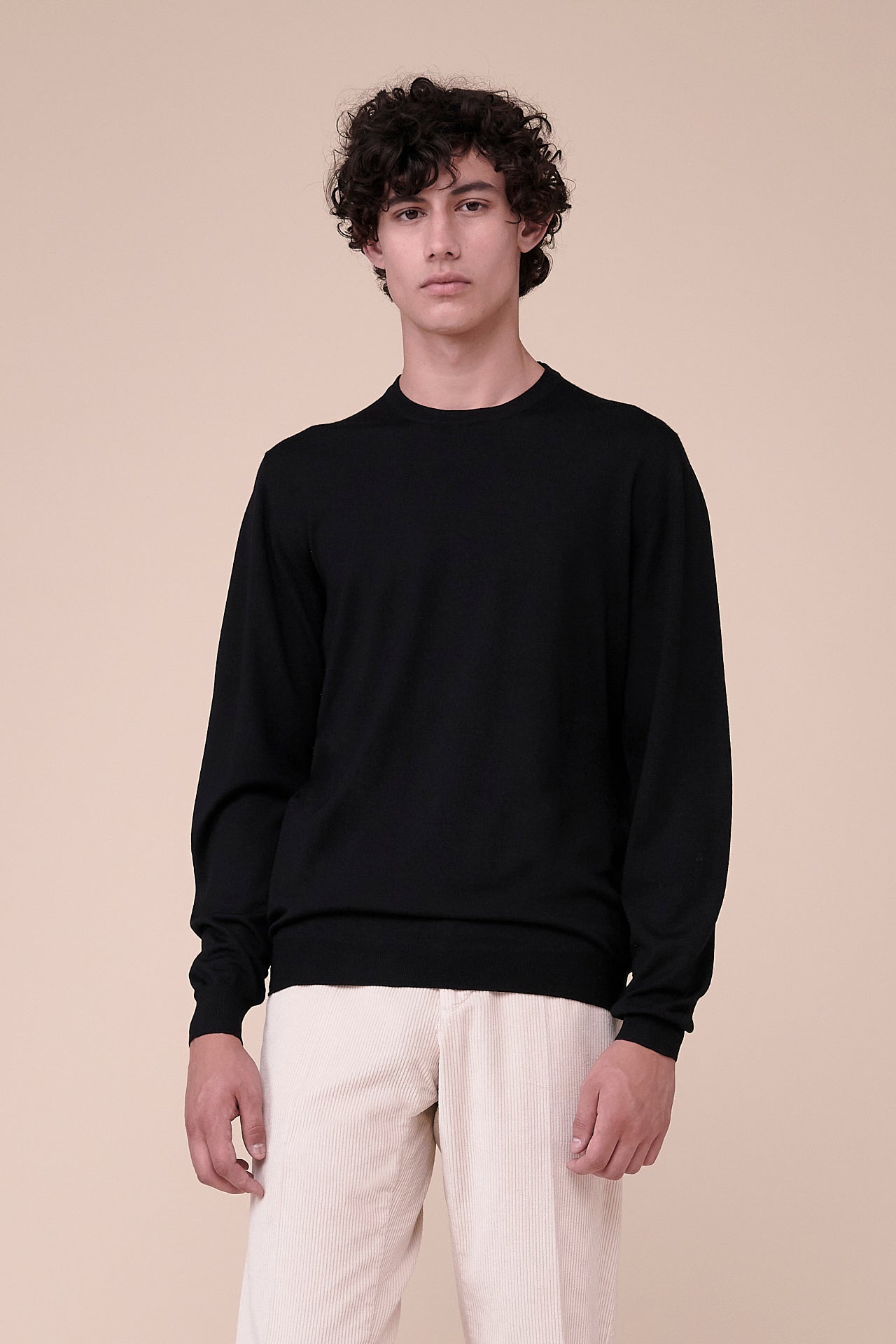 Argentina Superfine Wool in iconic colors - BLACK