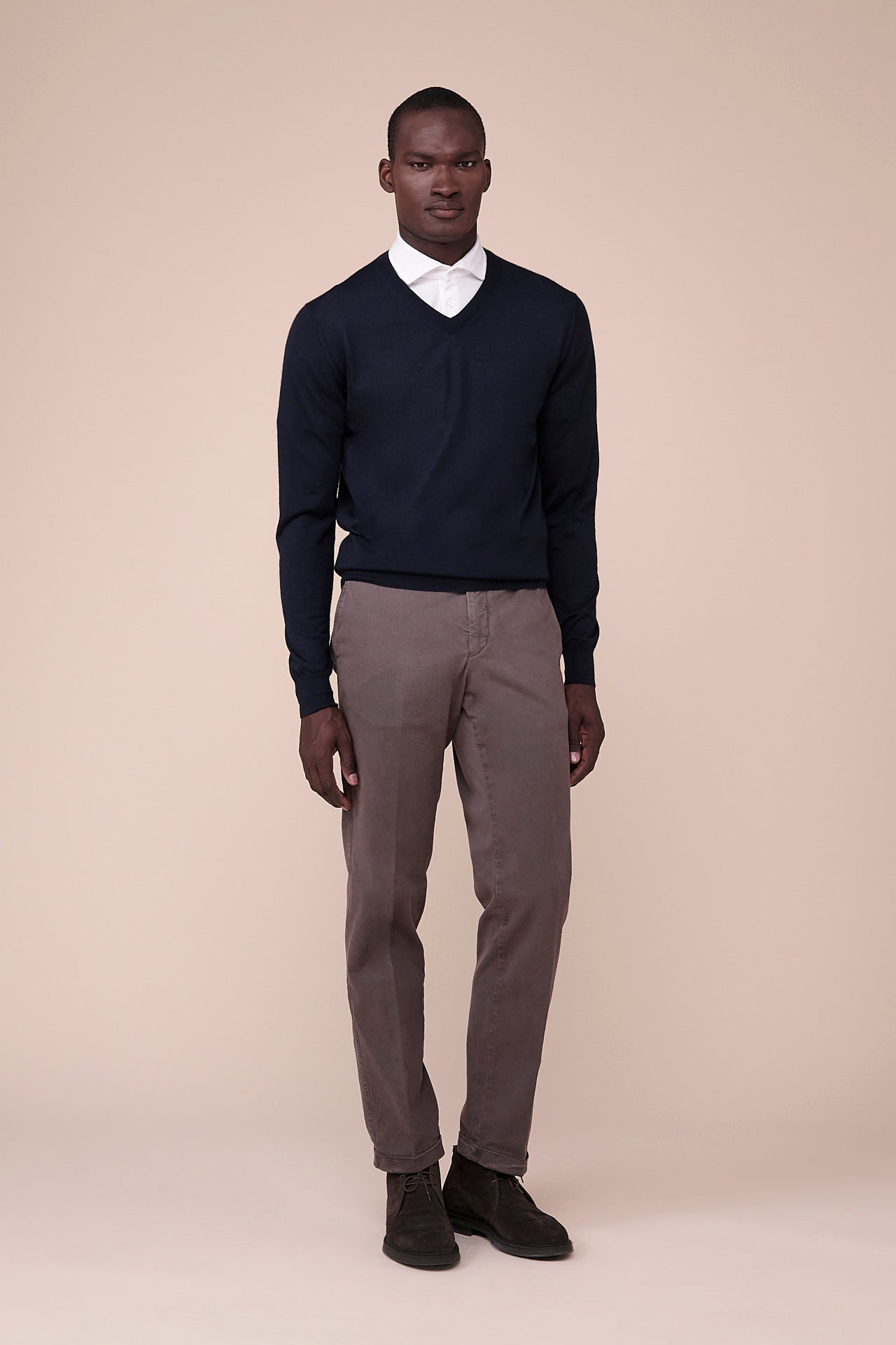 Pull Cashmere Silk V-neck in iconic colors - MIDNIGHTBLUE
