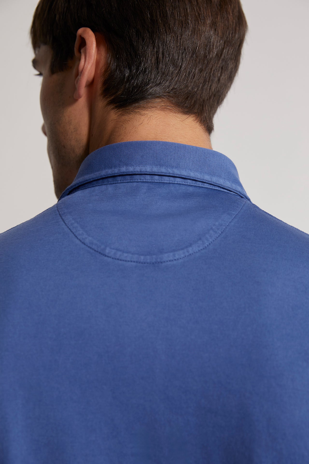 short sleeves polo t-shirt blue - back collar detail