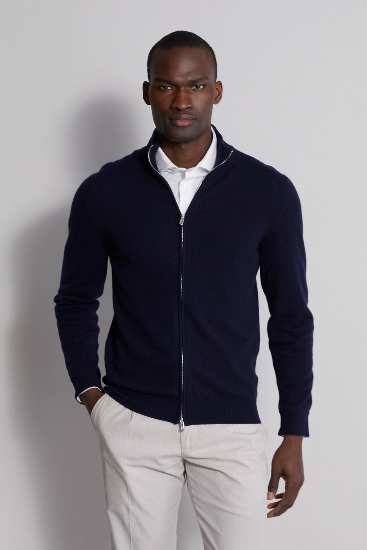 Favonio: the full zip cashmere sweater