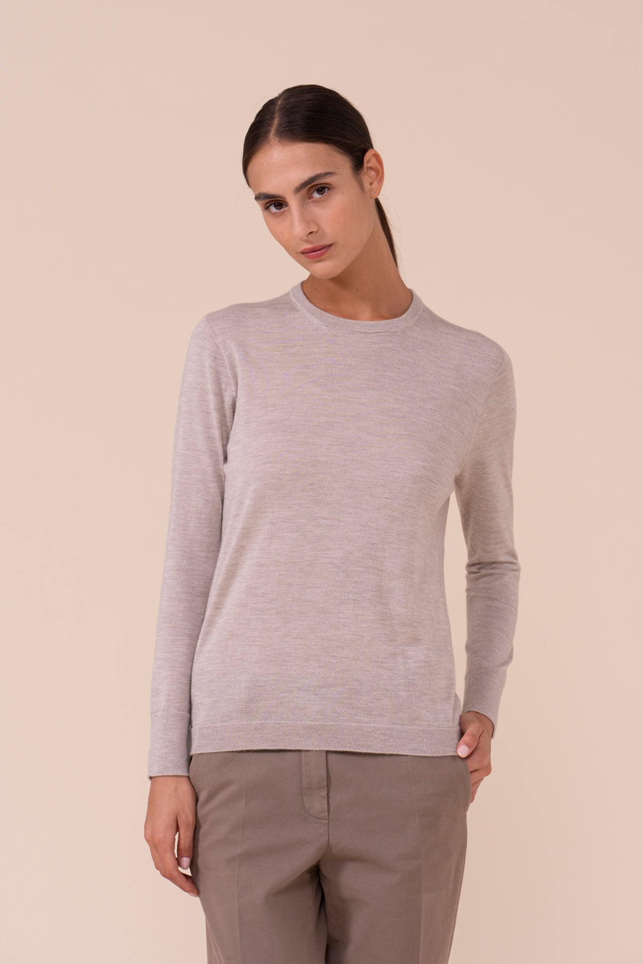 Argentina Pearly Cashmere Silk Crewneck - ALMOND