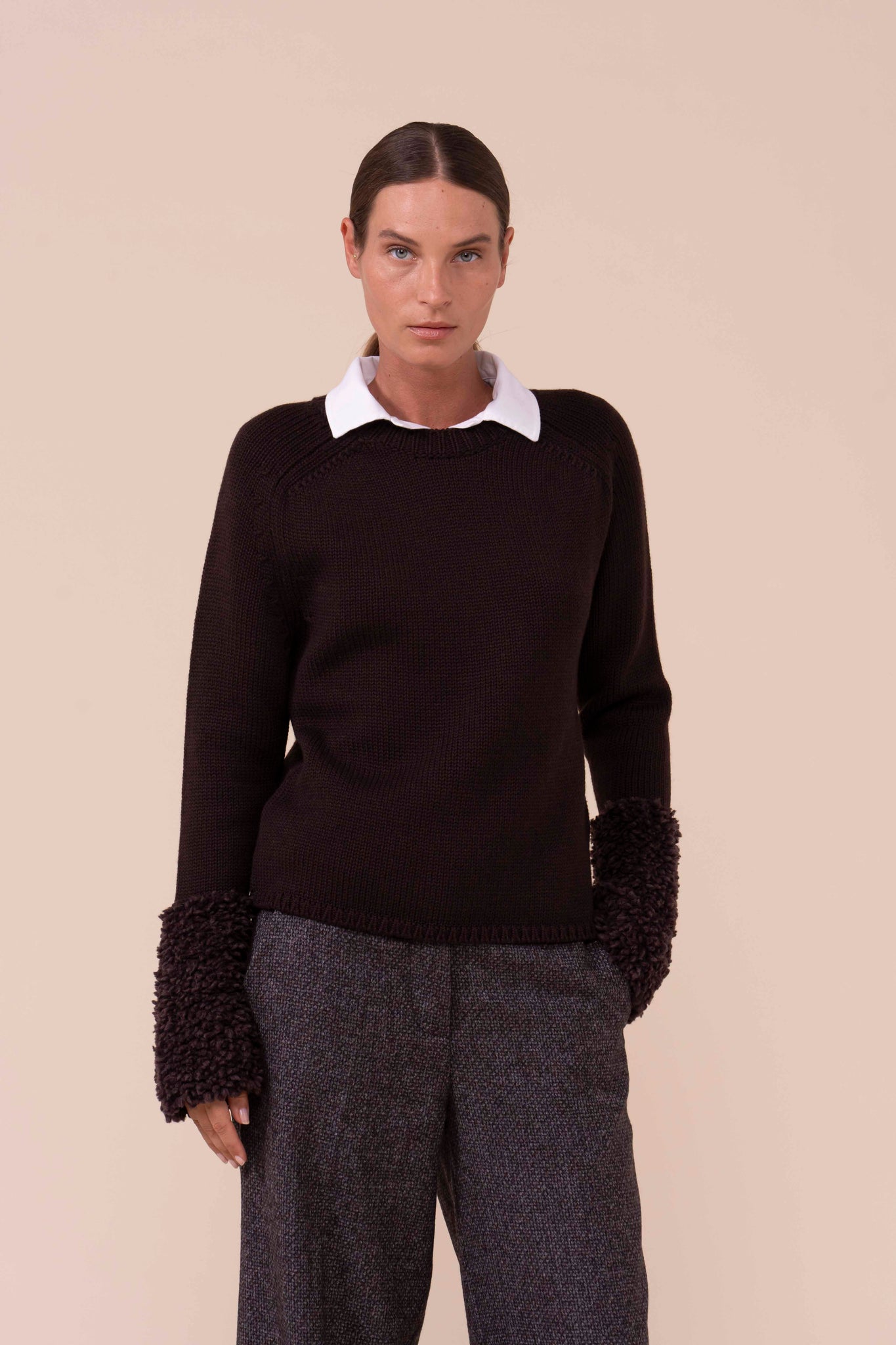 Olivina Hairy Merino Wool Crewneck - DARKCHOCOLATE