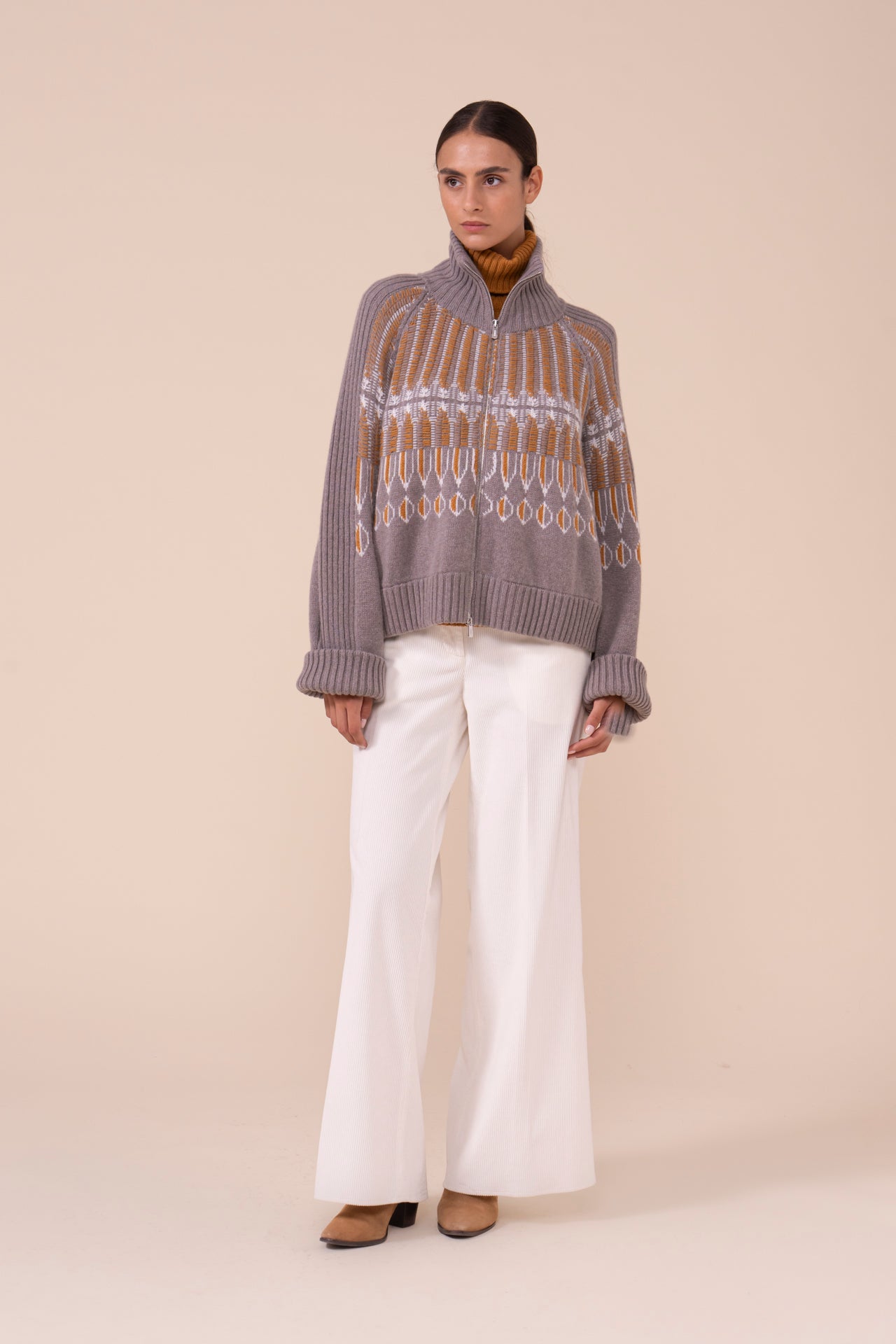 Pirite Cashmere Jacquard Zipped Bomber - MUD