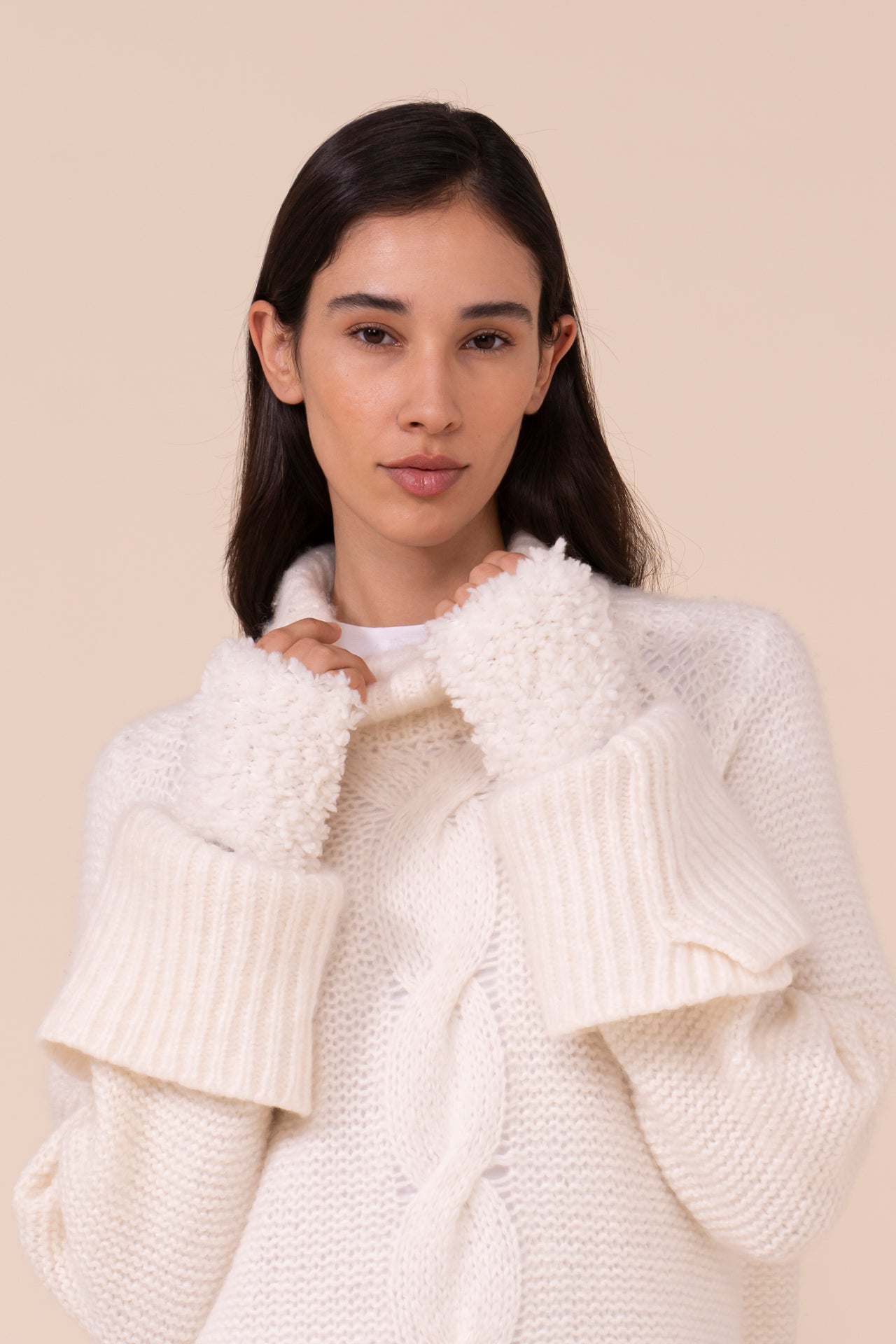 Minette Hairy Merino Wool Fingerless Gloves - ICE