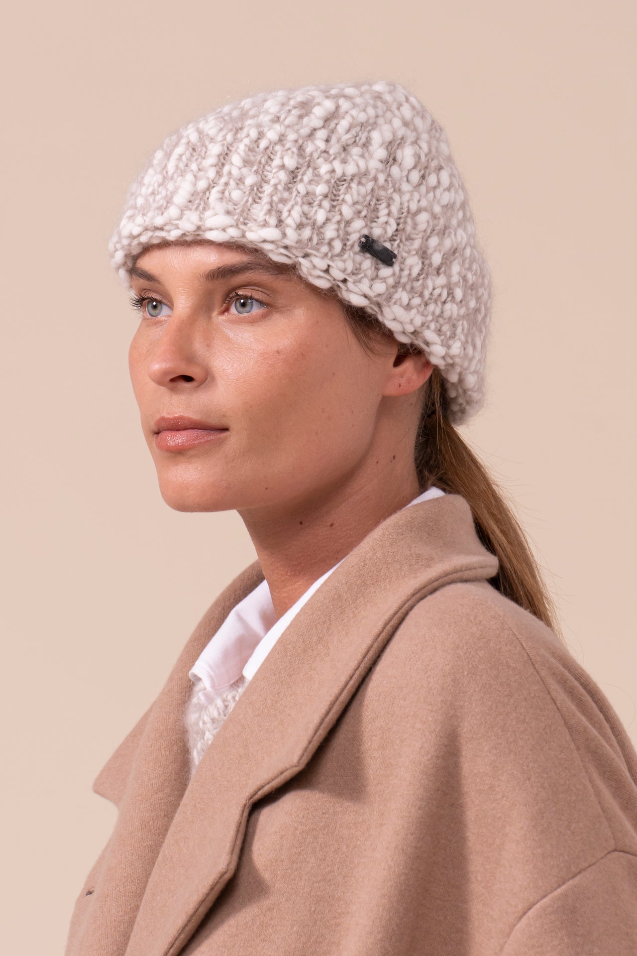 Botticino Bubbly Wool and Mohair-Silk Beanie - DESERT