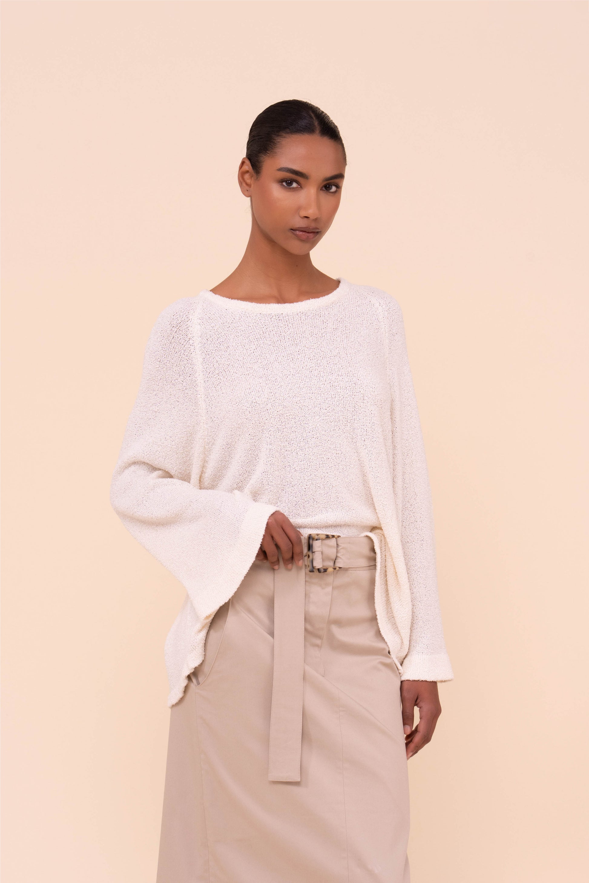 Saba Frill maglia girocollo in bouclé di seta  - LINEN