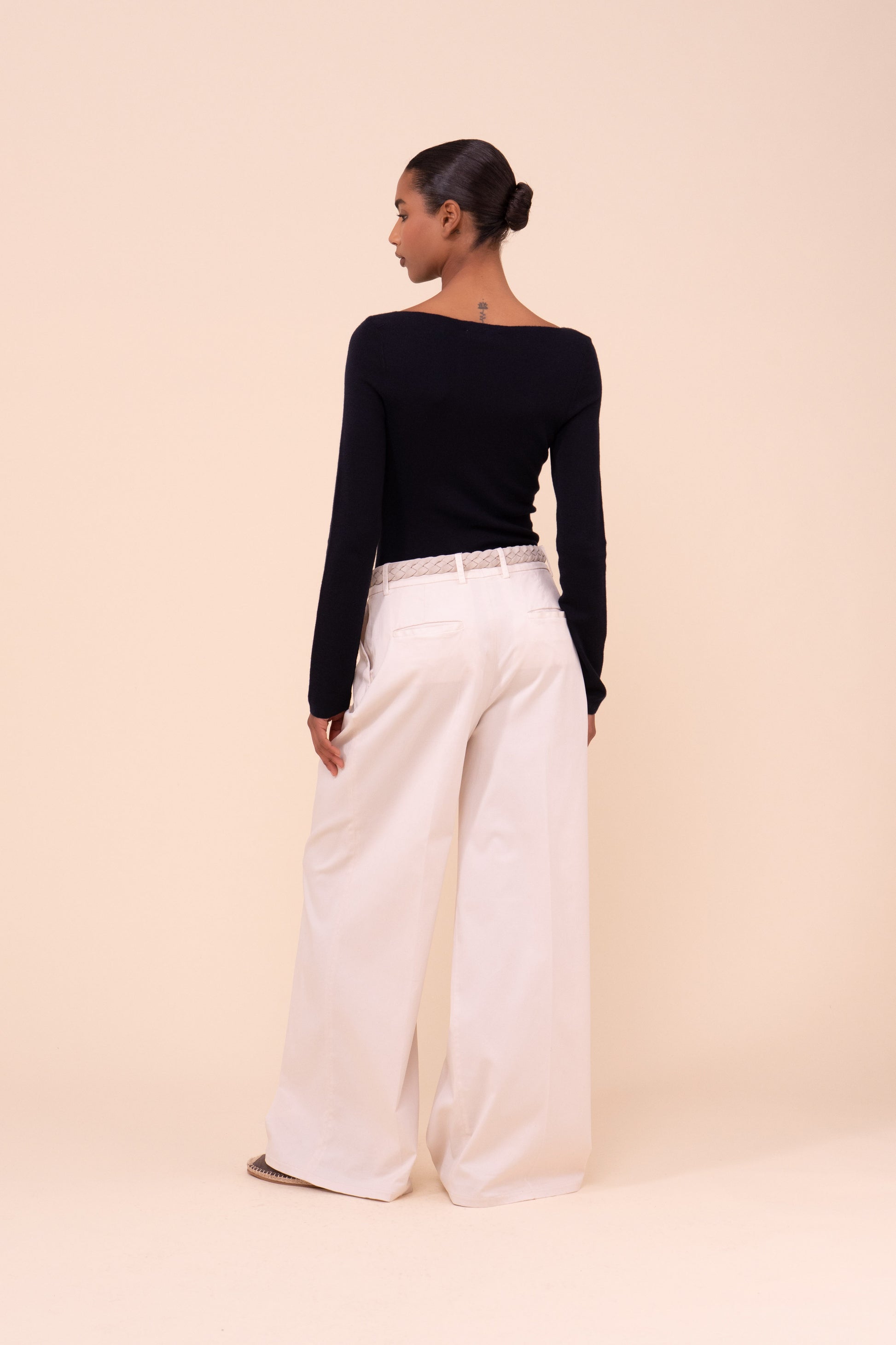 Haring Pearly maglia in cashmere e seta con scollo a barchetta - MIDNIGHTBLUE