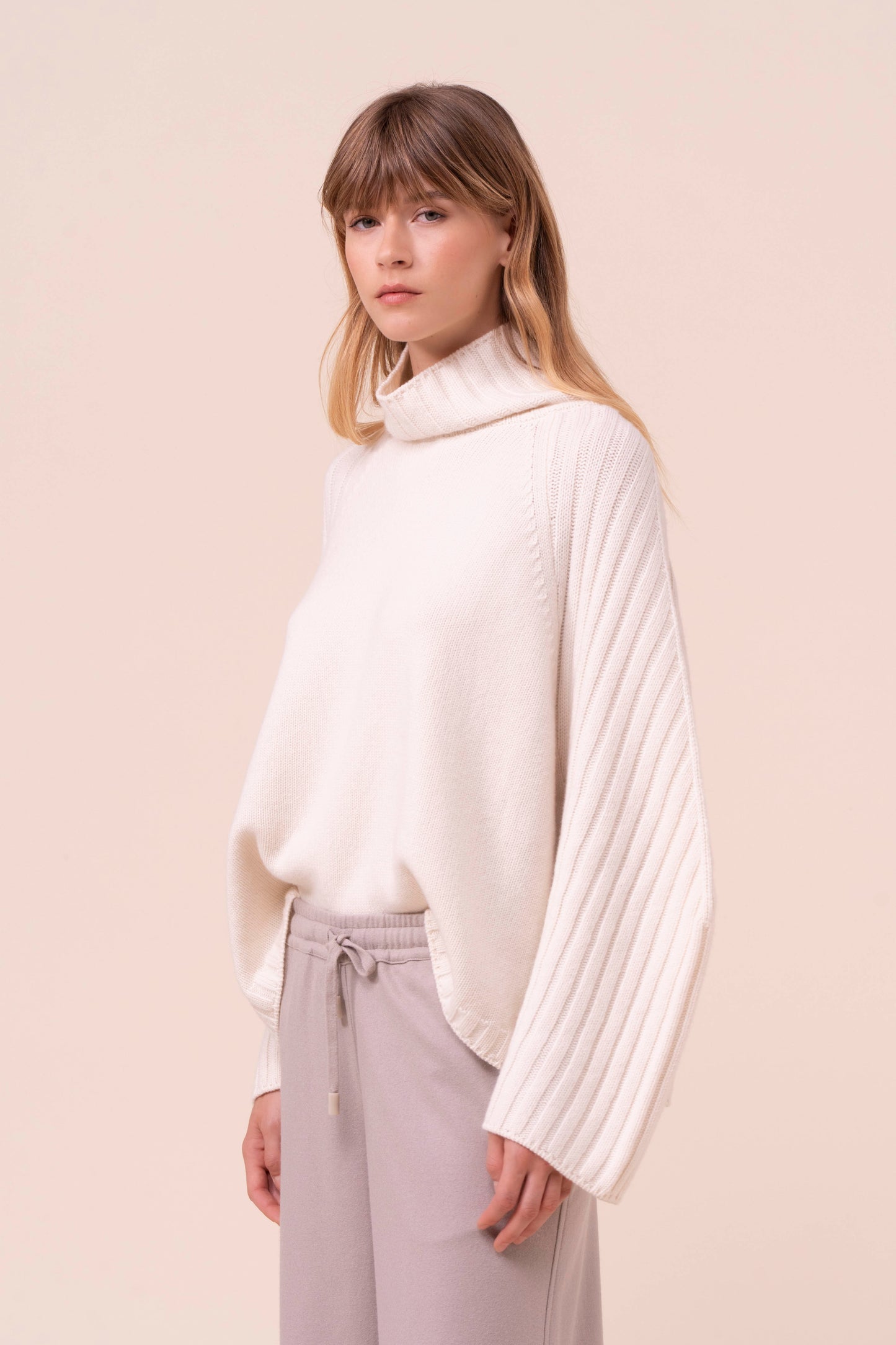 Magnis Woolcash Wool-Cashmere Turtleneck - ICE