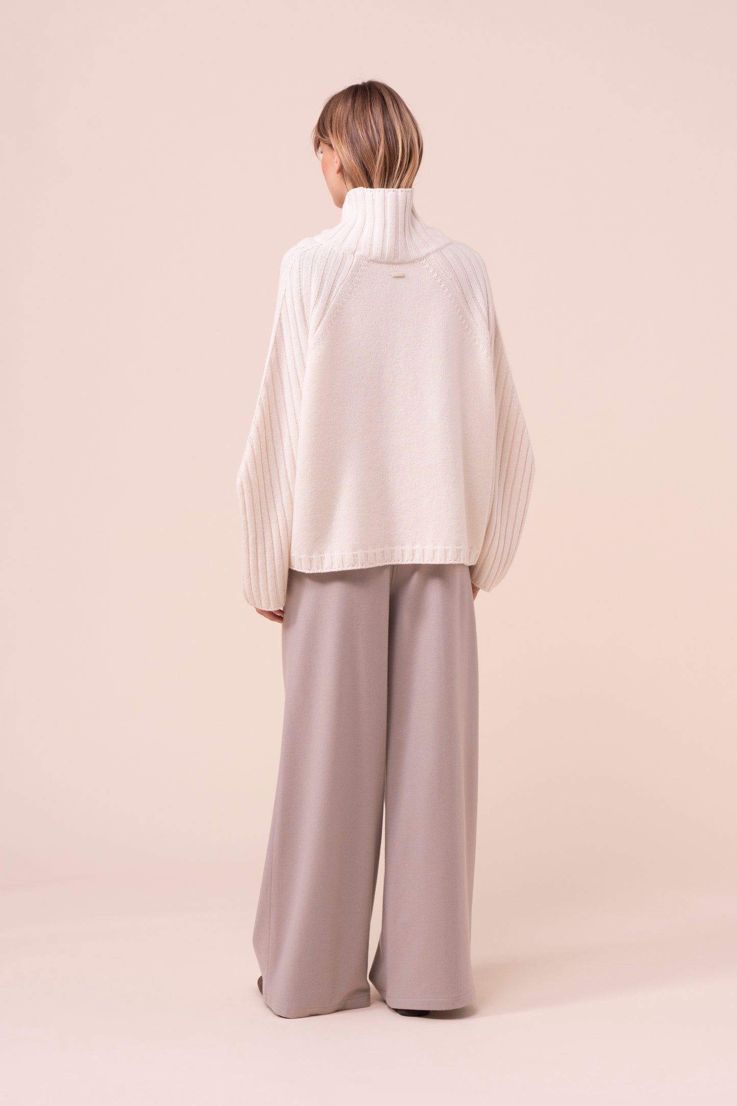 Magnis Woolcash Wool-Cashmere Turtleneck - ICE