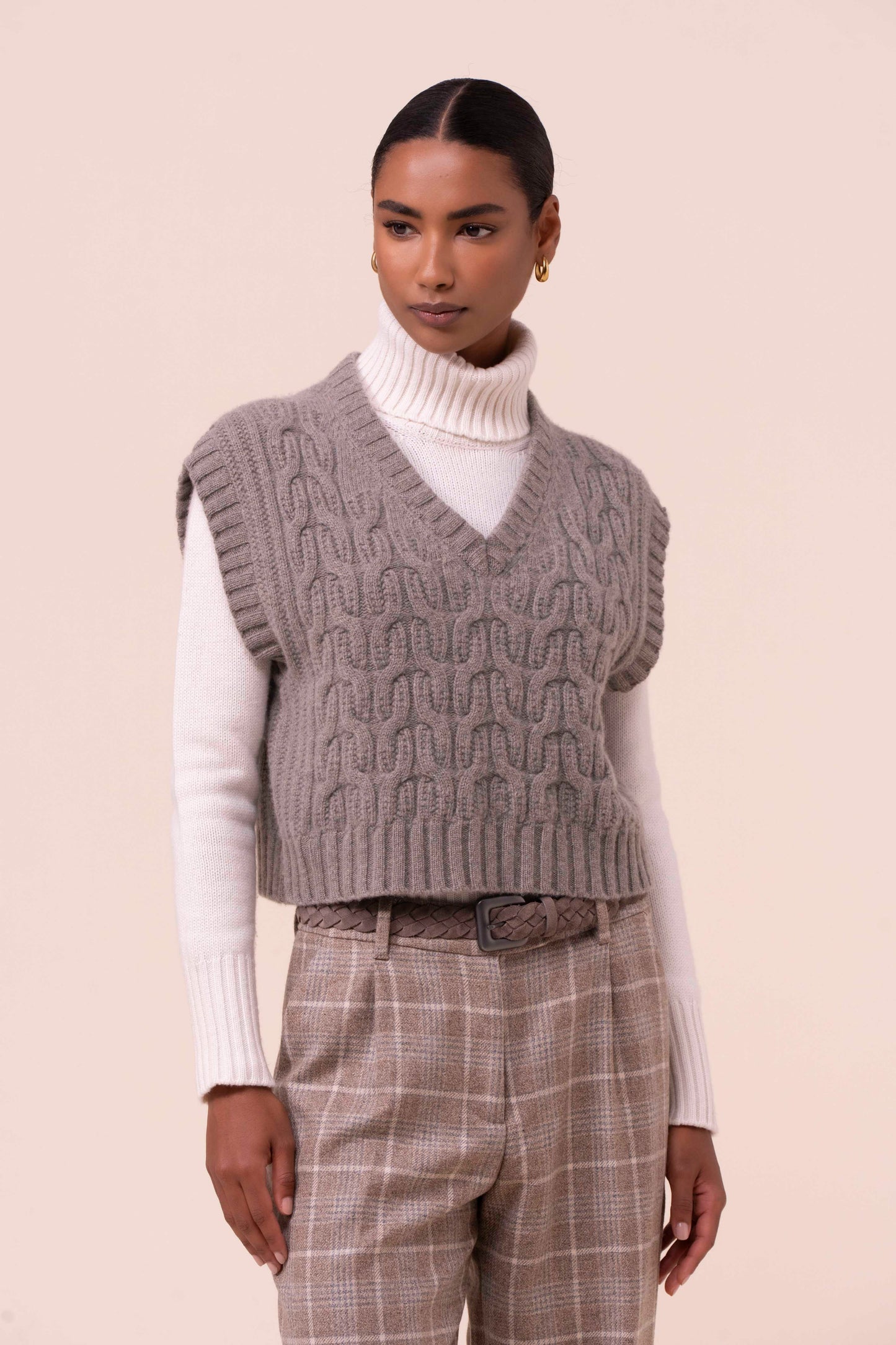 Dena gilet in cashmere a trecce - SAGEGREEN