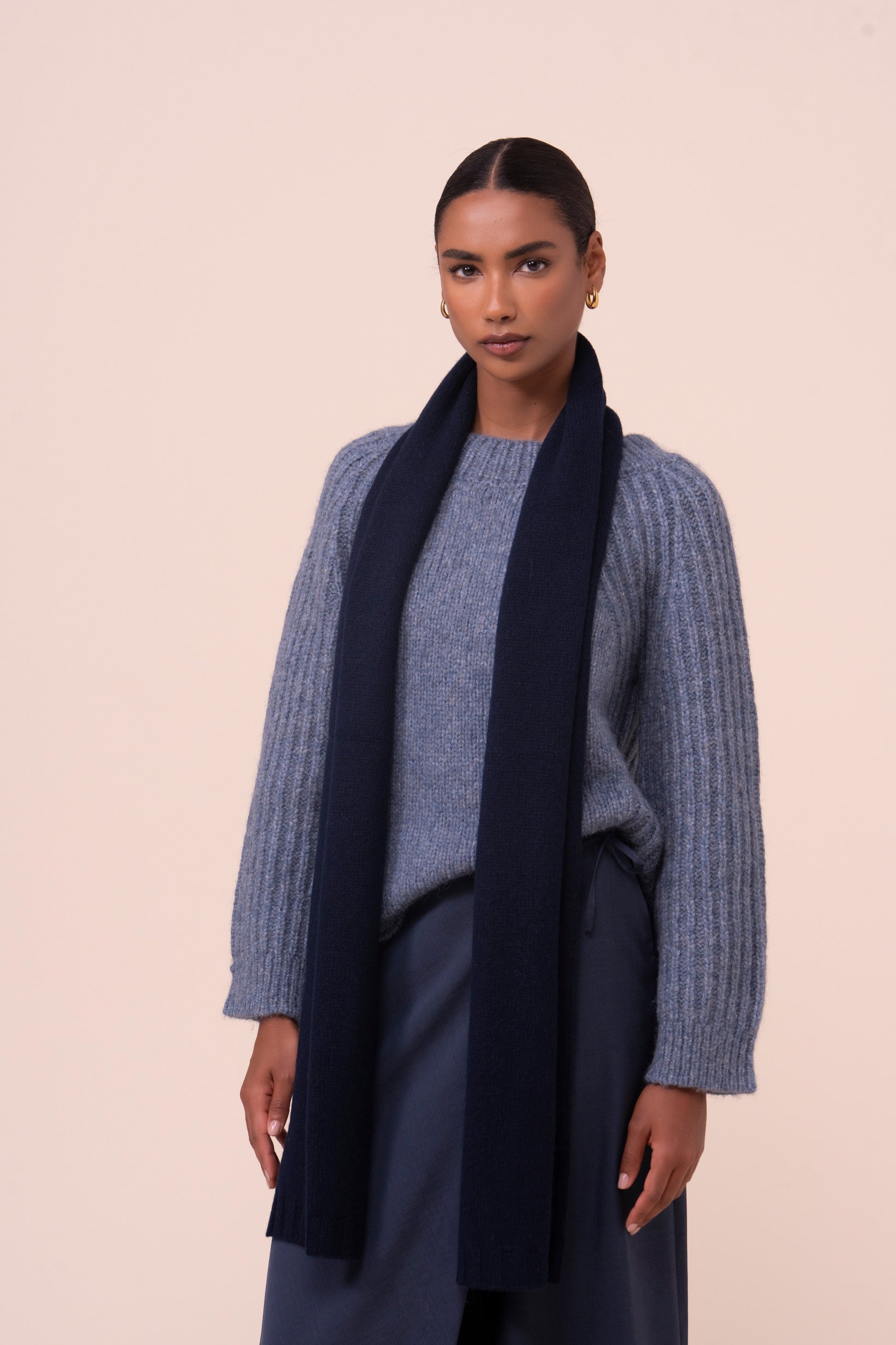 Dita sciarpa in cashmere Feather - MIDNIGHTBLUE
