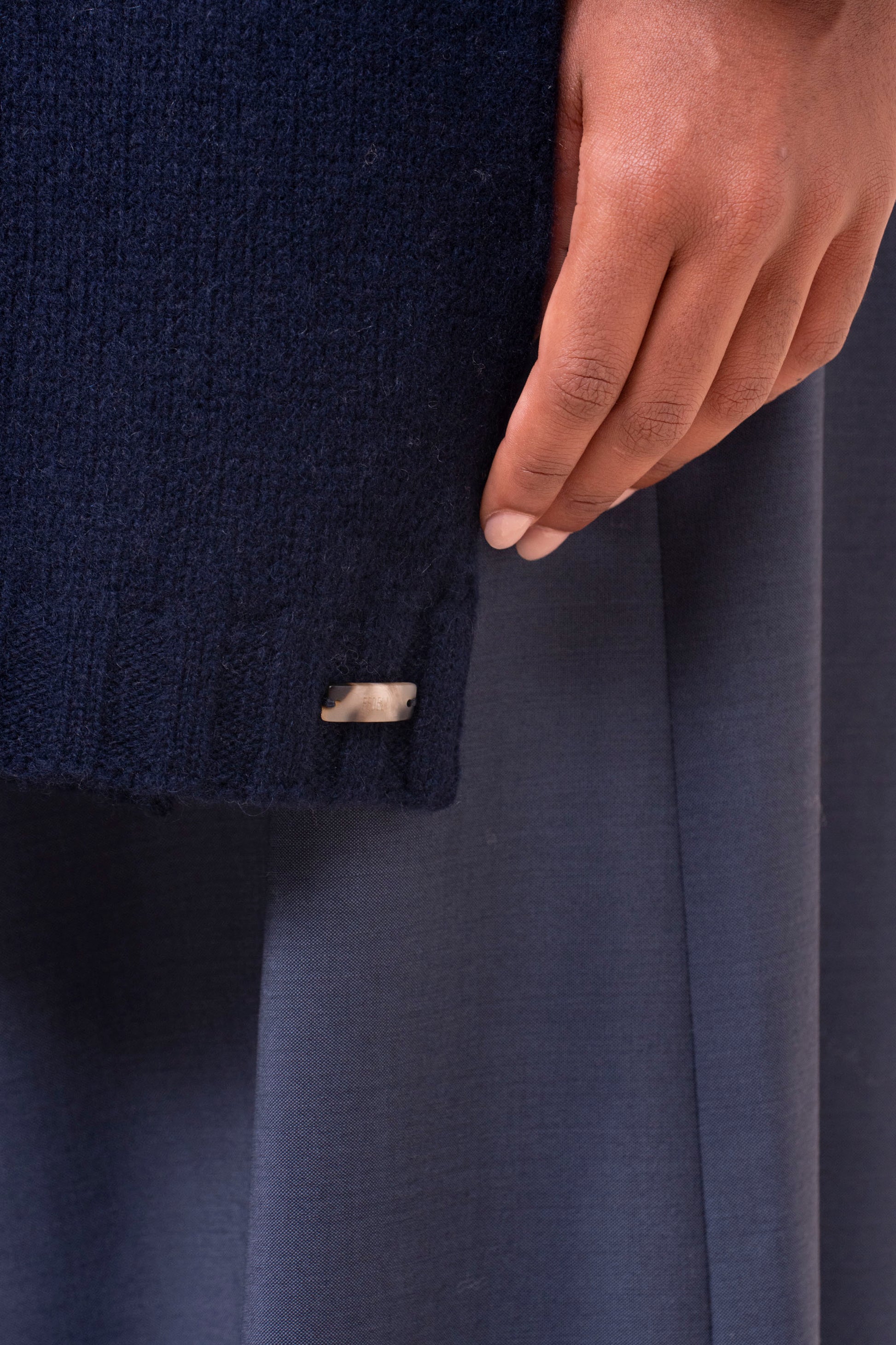 Dita sciarpa in cashmere Feather - MIDNIGHTBLUE