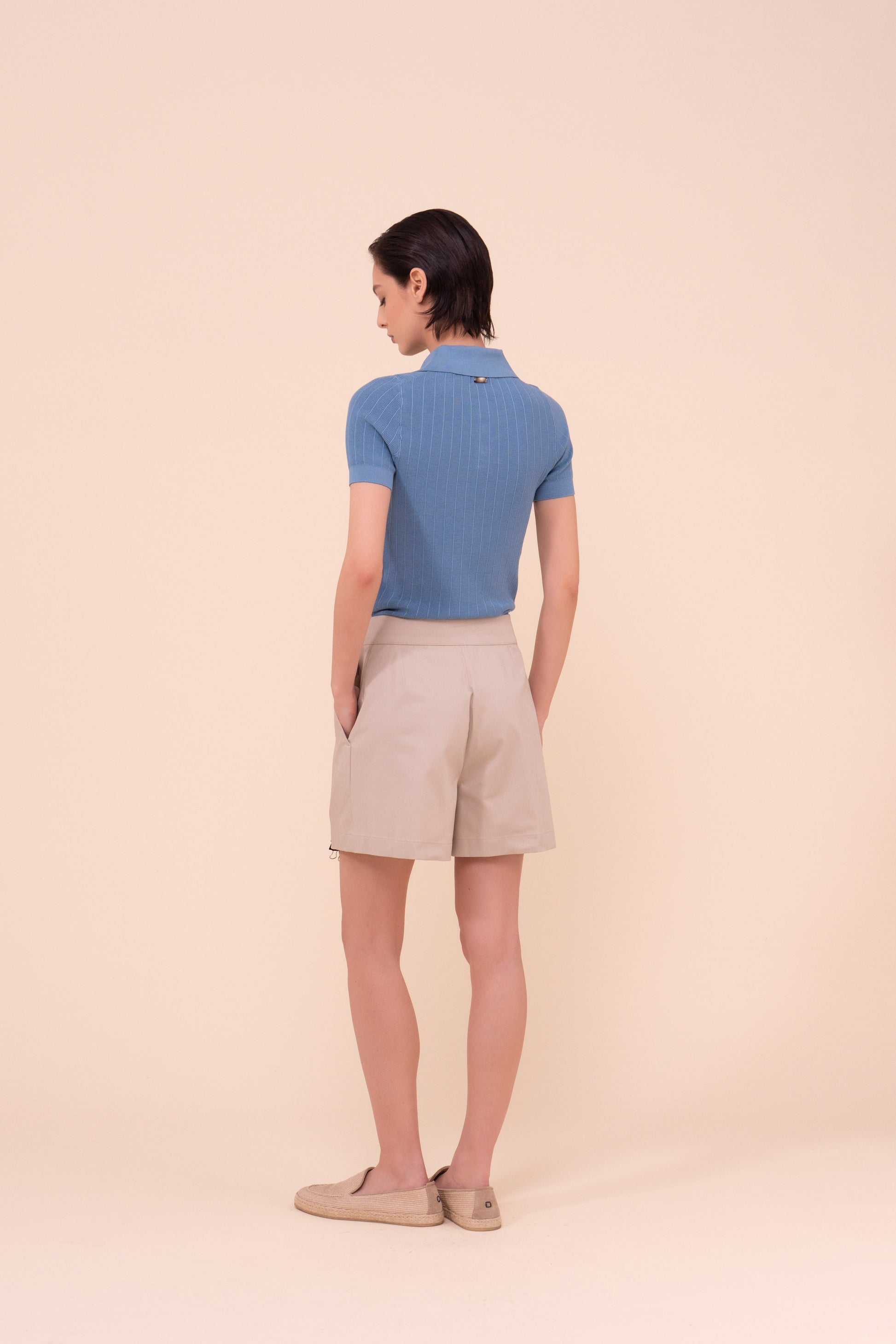 Egon shorts sartoriali in cotone gabardine - ALMOND