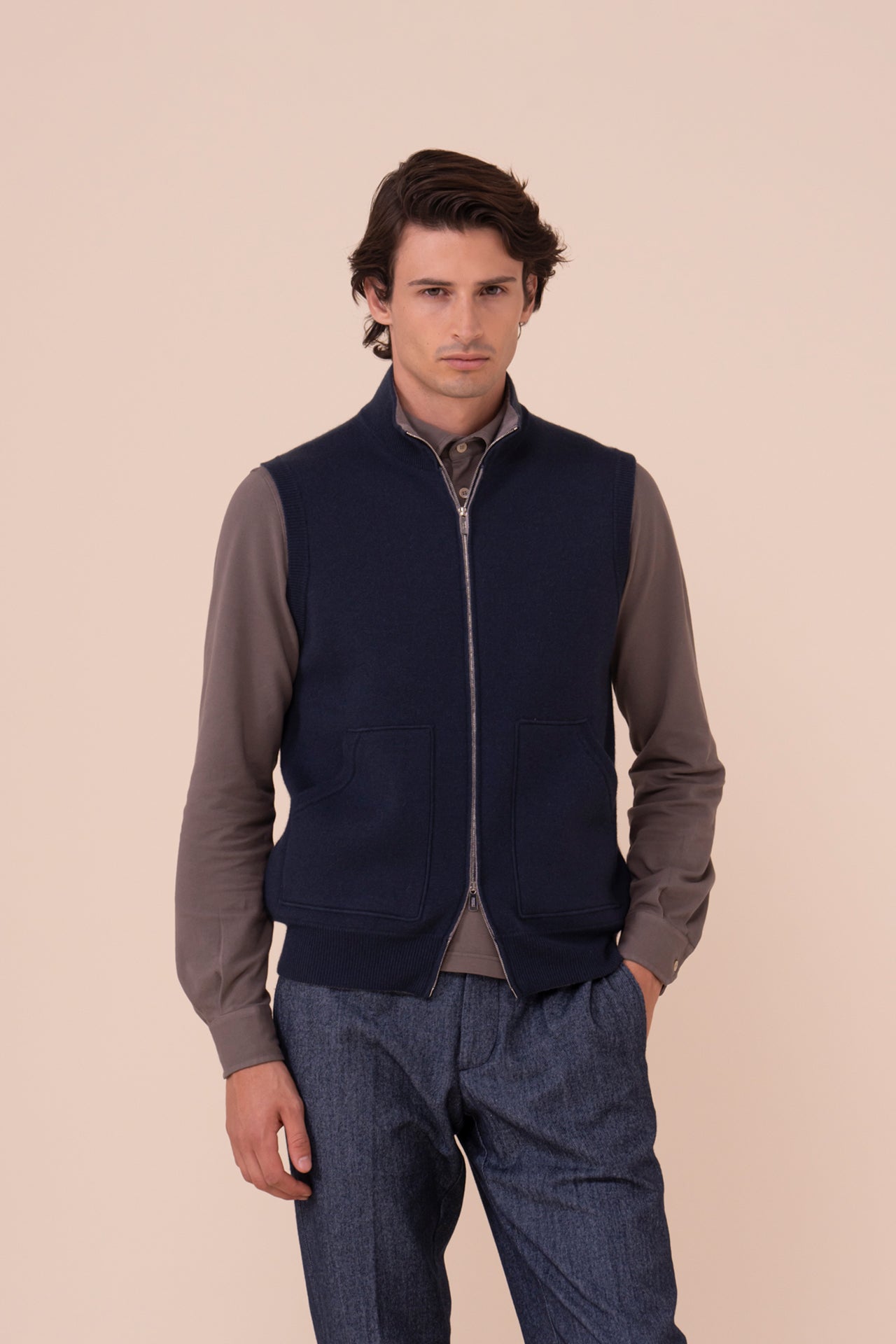 Stan Cashmere Sleveless Vest - STORM
