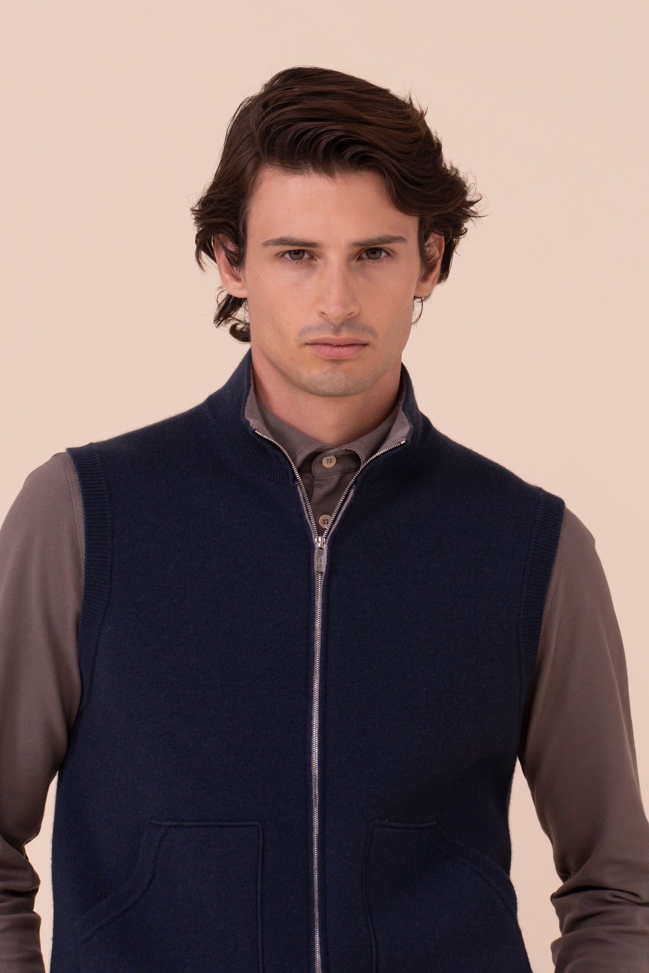 Stan Cashmere Sleveless Vest - STORM