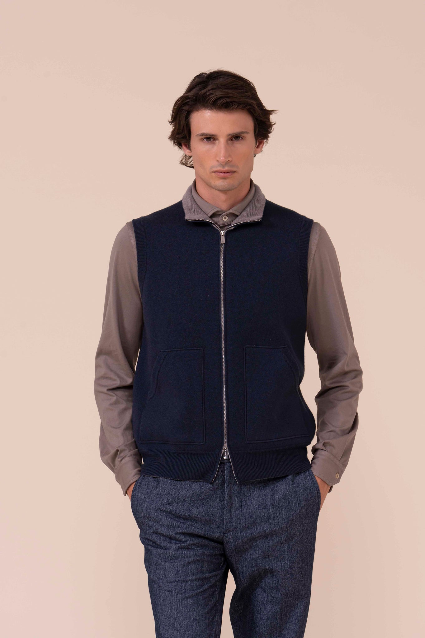 Stan Cashmere Sleveless Vest - STORM