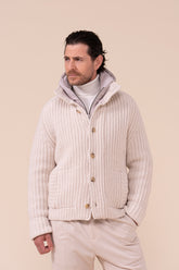 Davos bomber in cashmere