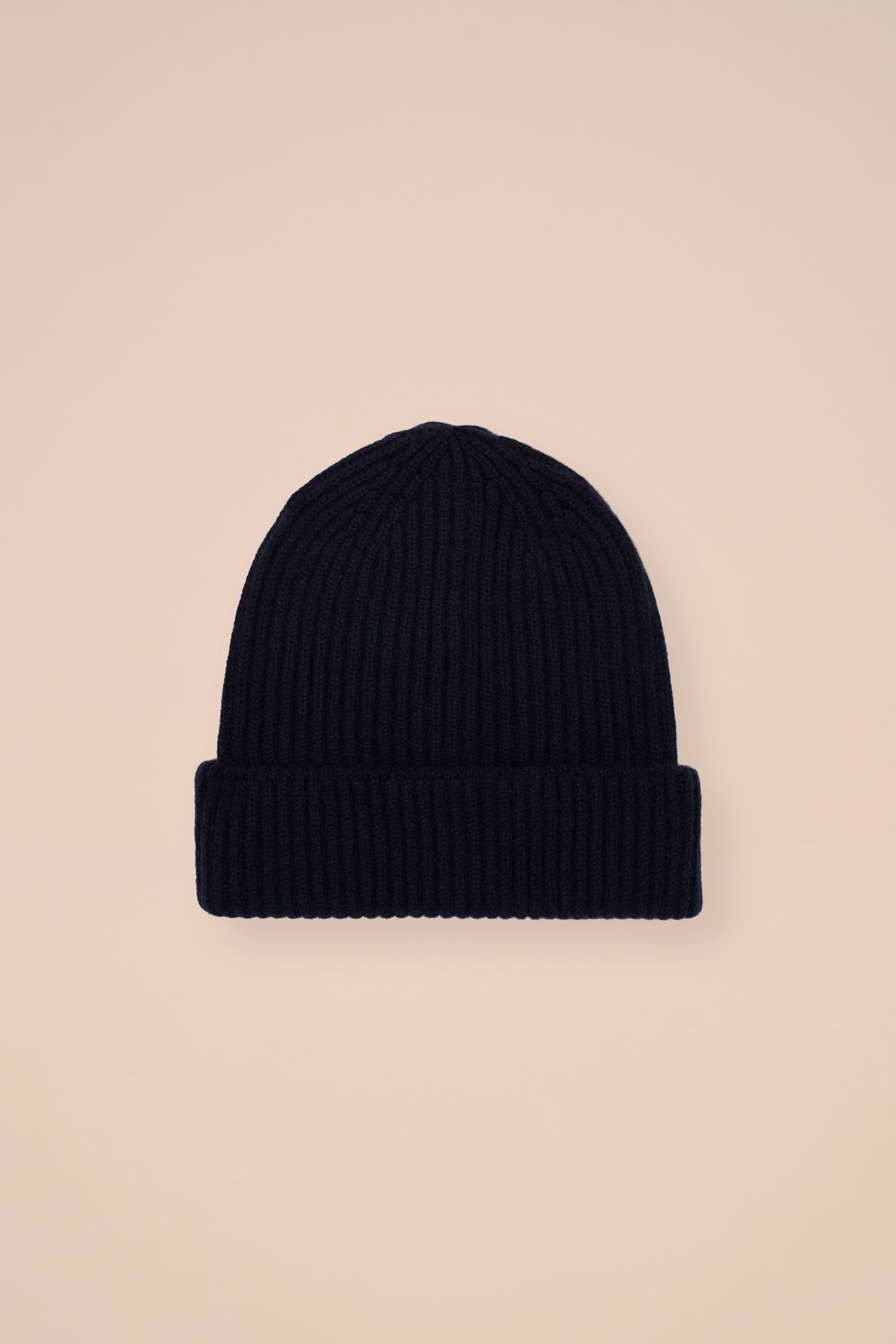 Norge Cashmere Beanie - DARKOLIVEGREEN