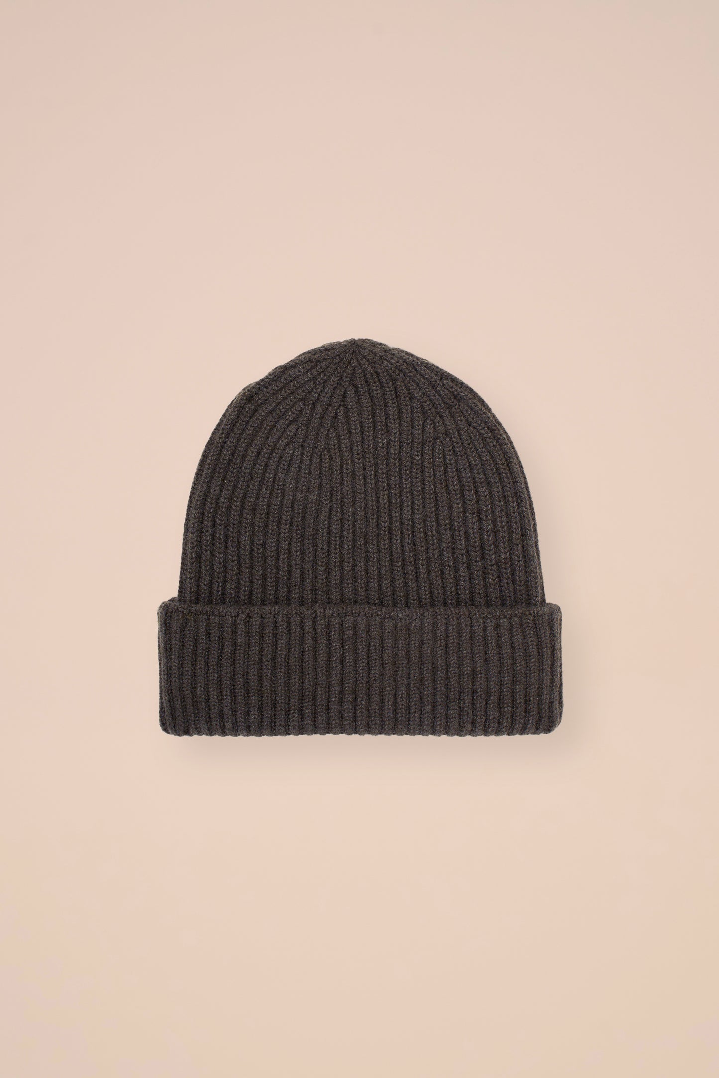 Norge Cashmere Beanie - DARKOLIVEGREEN