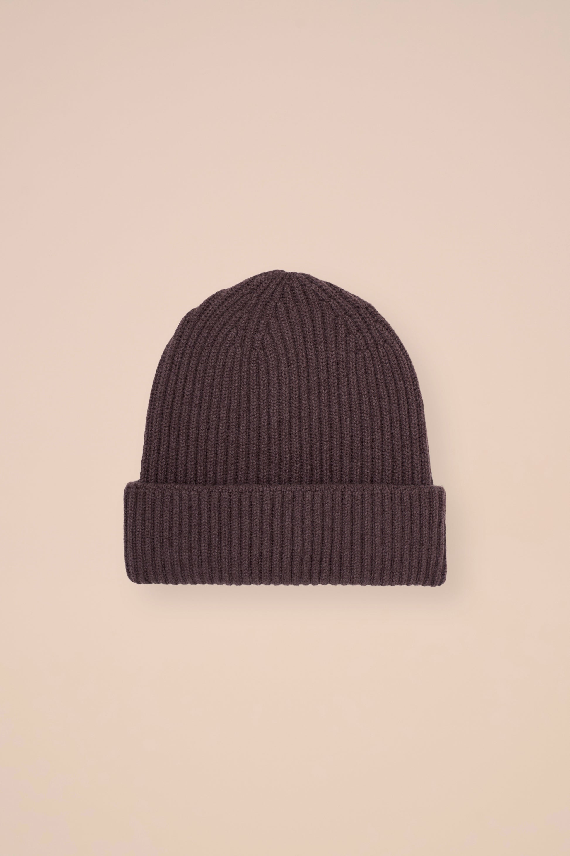 Norge Cashmere Beanie - DARKOLIVEGREEN