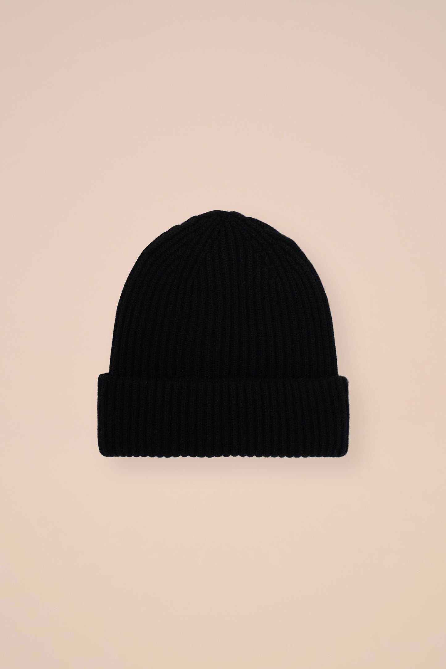 Norge Cashmere Beanie - DARKOLIVEGREEN