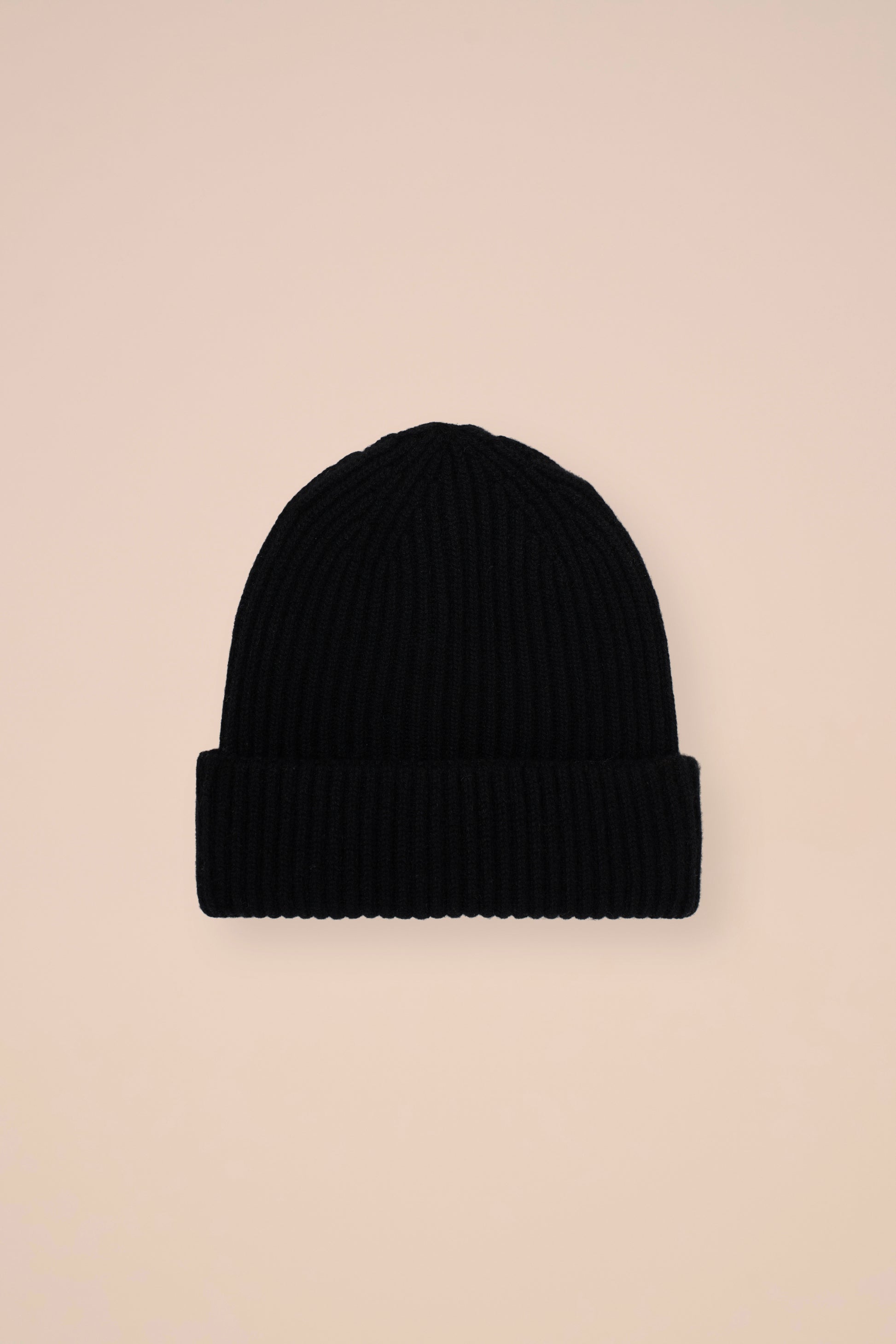 Norge Cashmere Beanie - DARKOLIVEGREEN